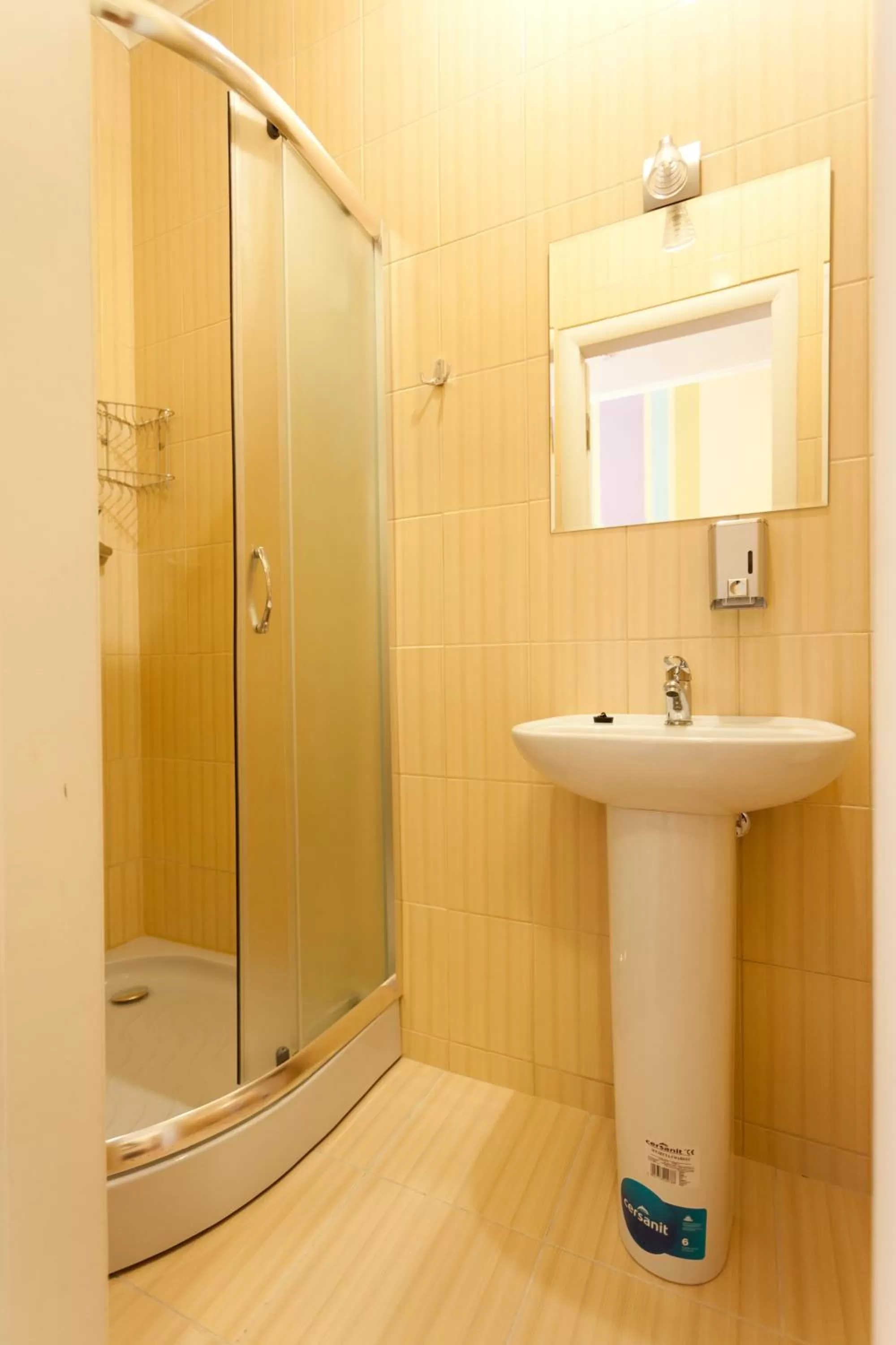 Standard Twin Room in Budget Hotel Ekotel