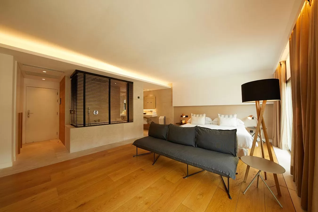 Hot Tub in Nakar Hotel