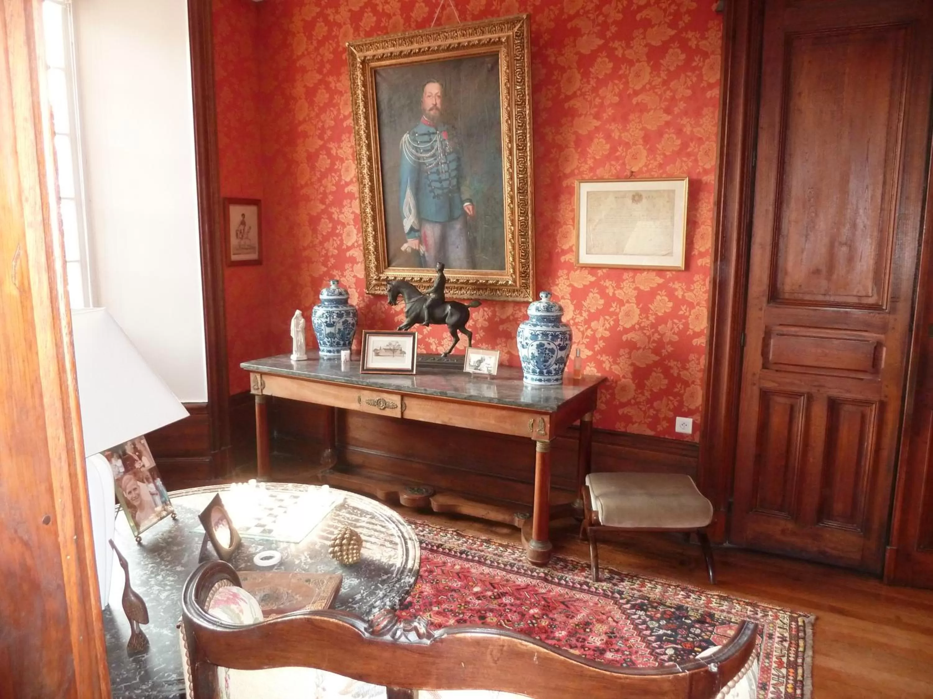 Lounge or bar, Seating Area in Château de la Chabroulie