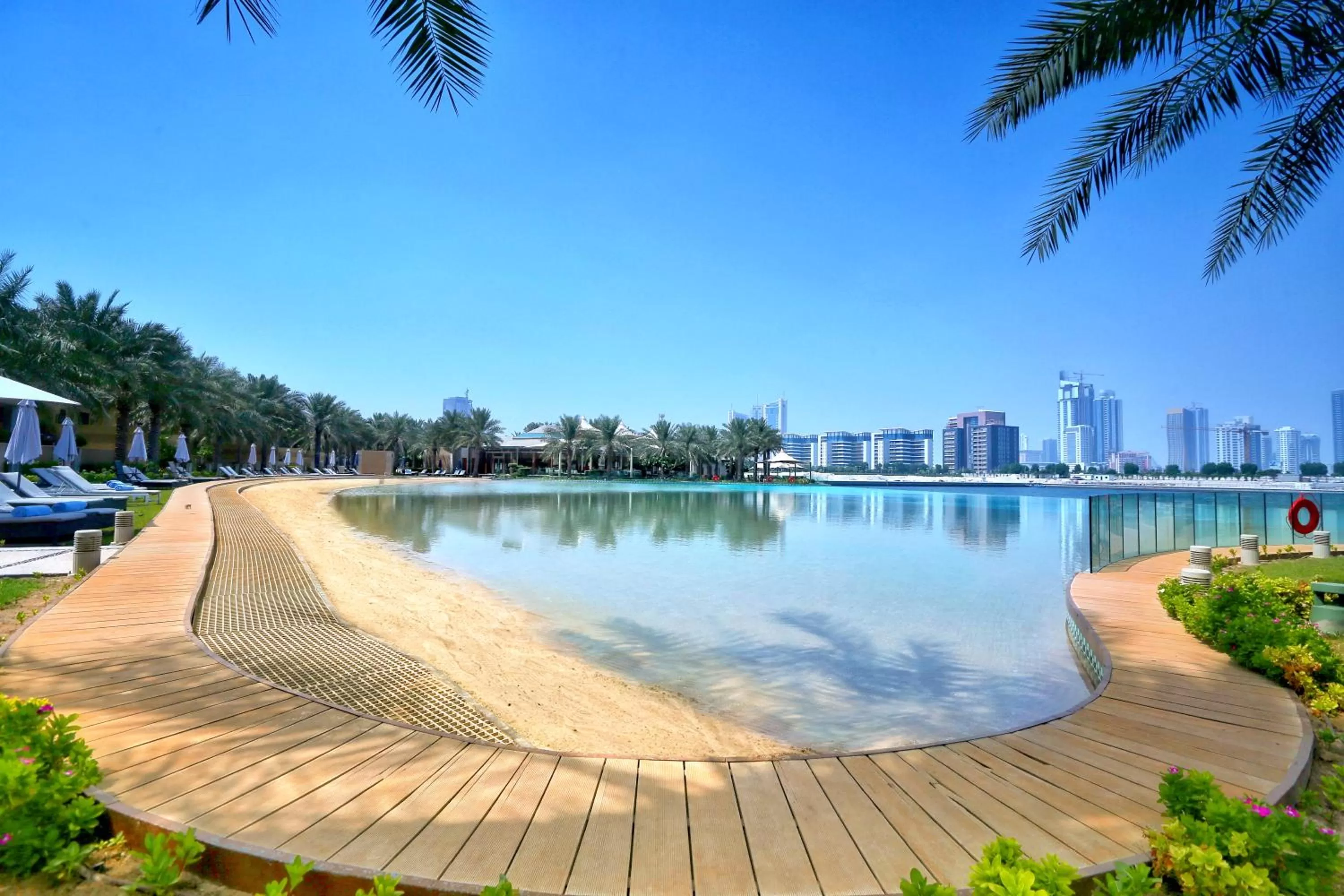 Pool view, Swimming Pool in Reef Boutique Hotel