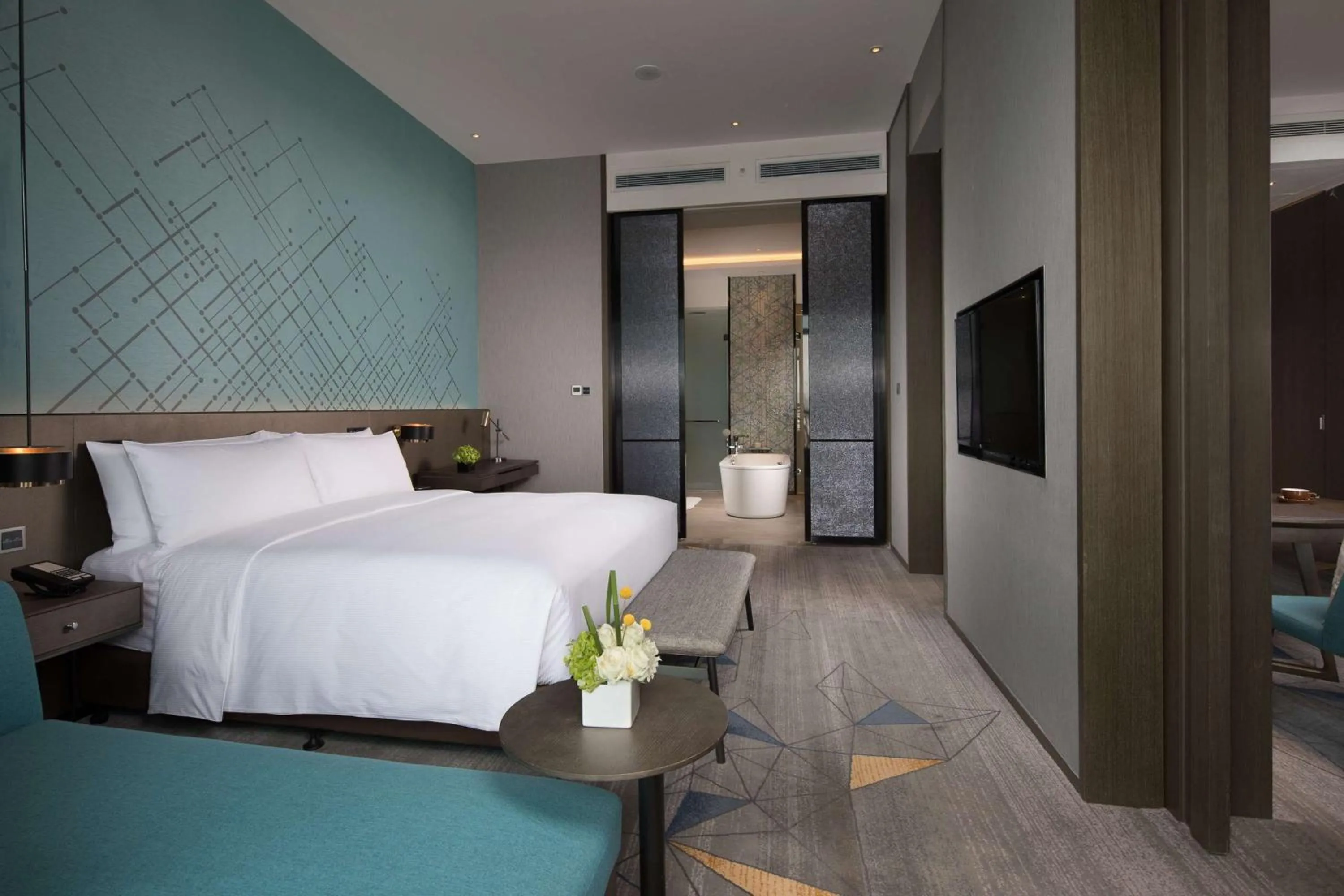 Bed in Doubletree By Hilton Qingdao Oriental Movie Metropolis