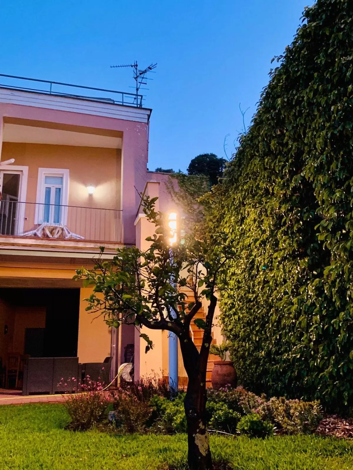 Facade/entrance, Property Building in B&B Villa Etelka