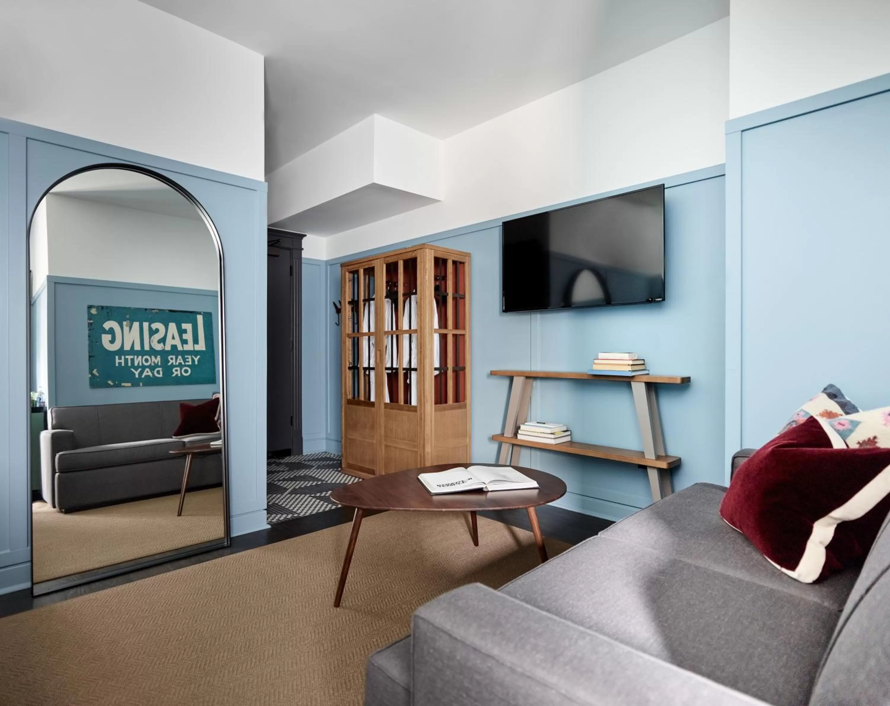 Seating area in The Chicago Hotel Collection Wrigleyville