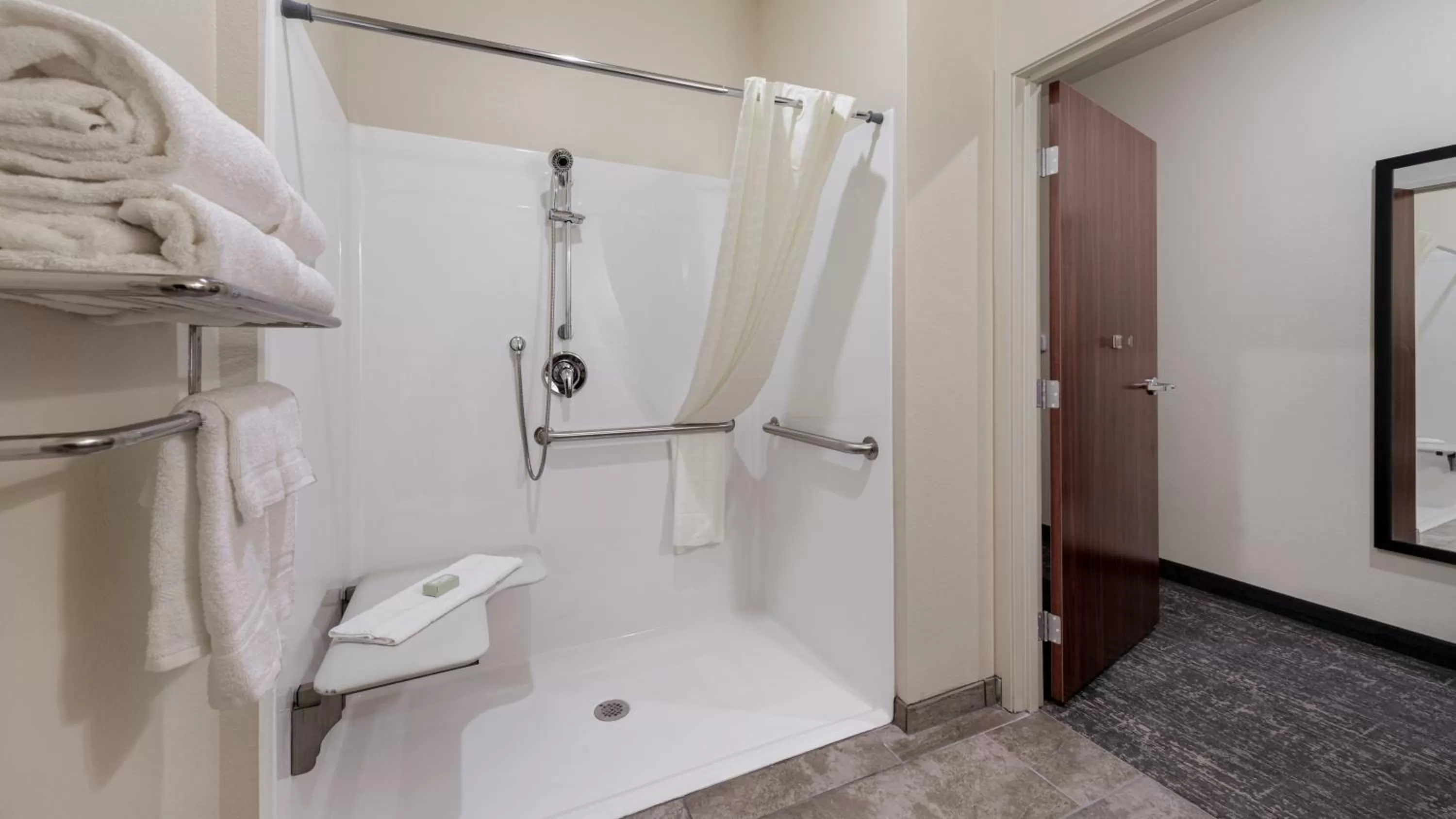 Shower in Cobblestone Hotel & Suites - Two Rivers