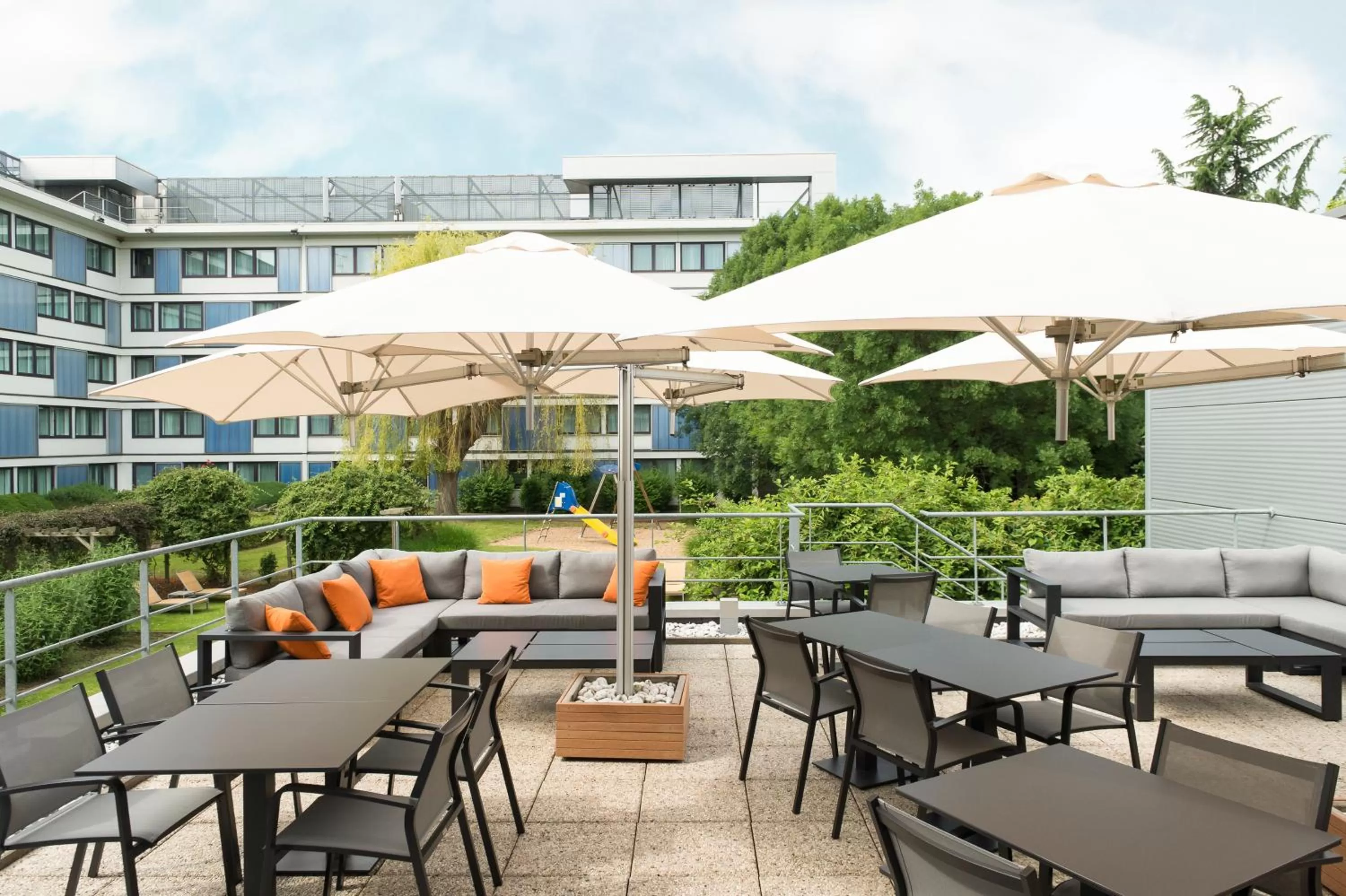 Garden in Novotel Brussels Airport