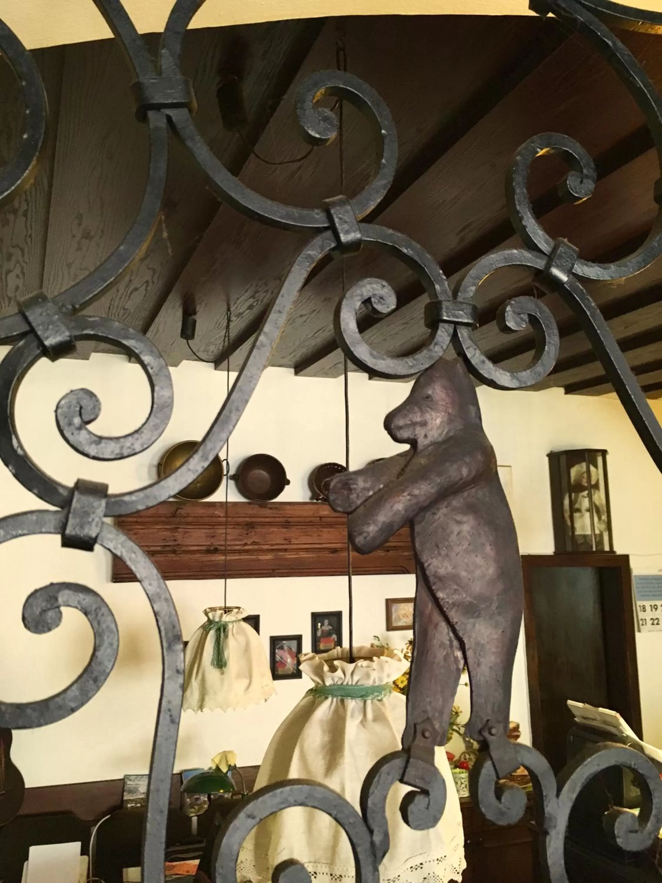 Property logo or sign in Gasthof-Pension Schwarzer Bär