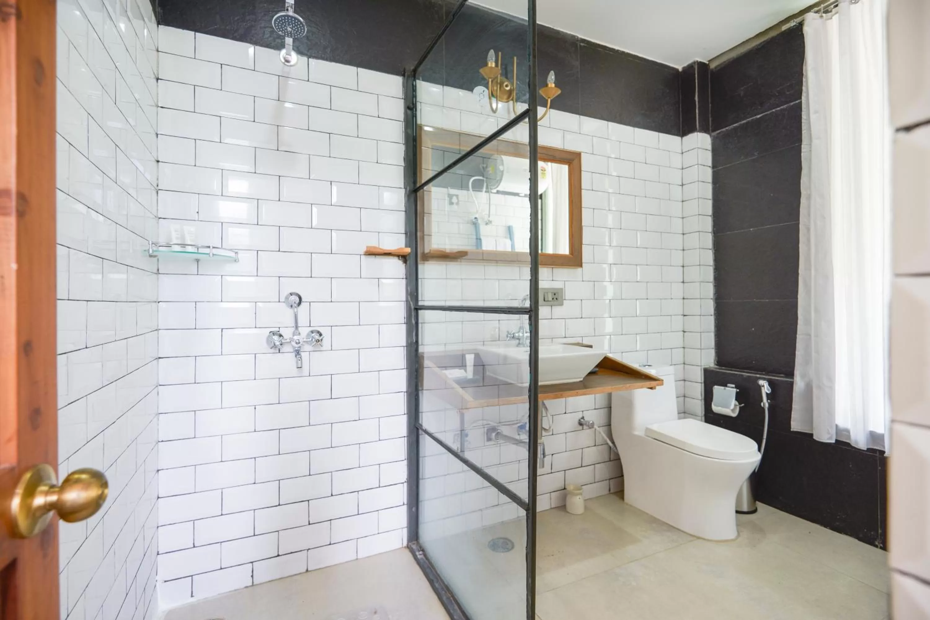 Bathroom in Nishantam Rishikesh