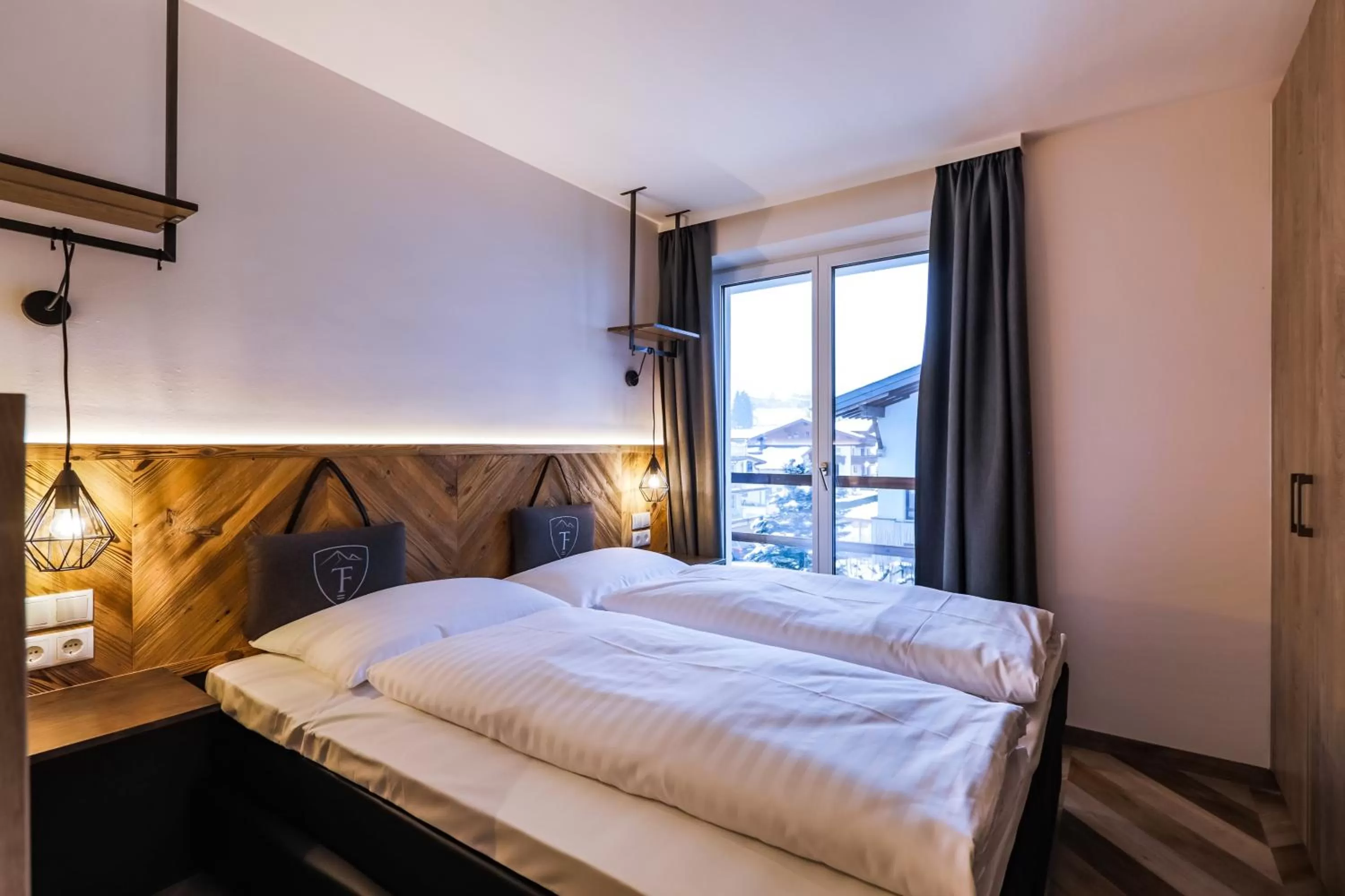 Bedroom, Bed in 24 by AvenidA - Mountain Hotel