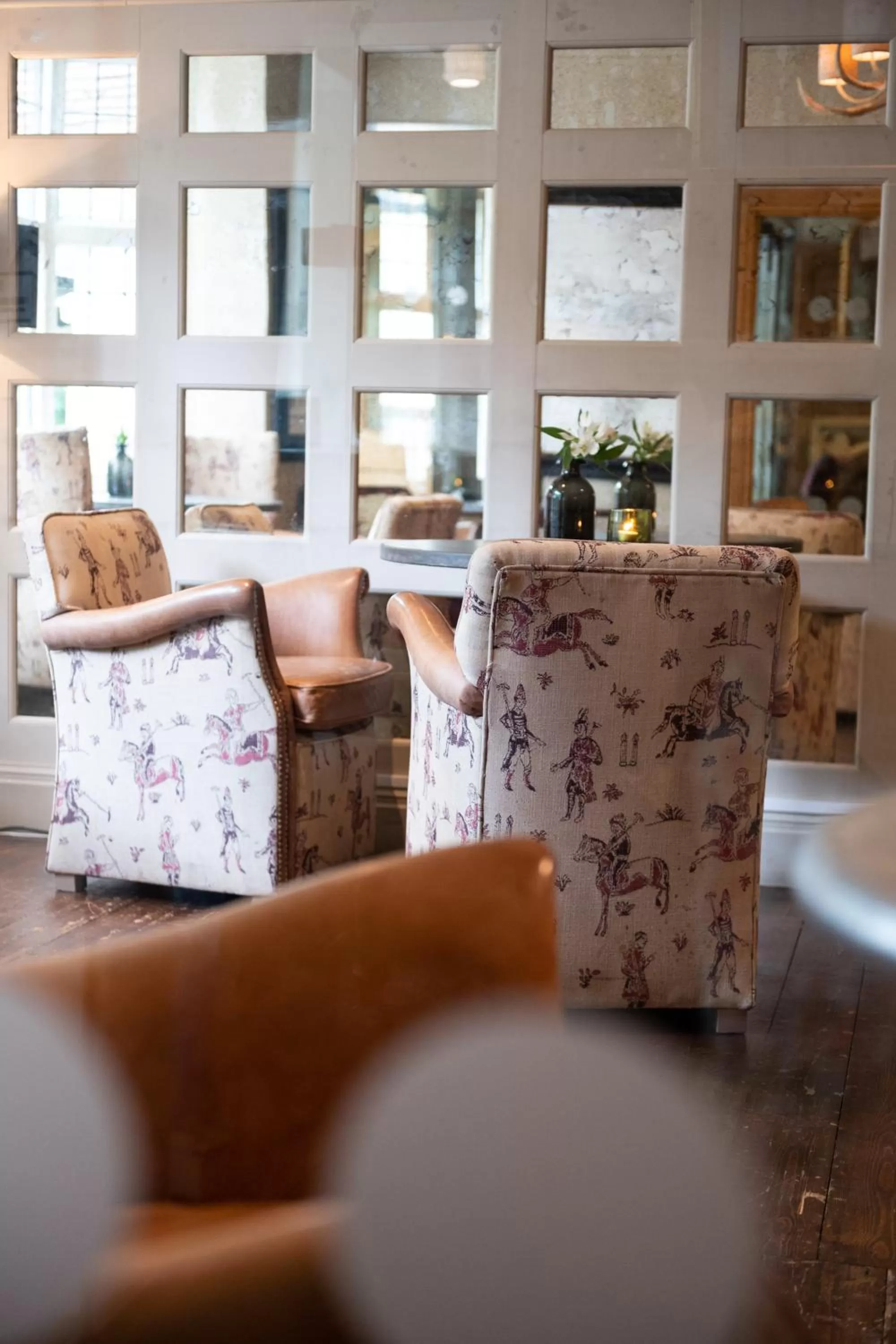 Restaurant/places to eat, Lounge/Bar in The Oatlands Chaser by Innkeeper's Collection