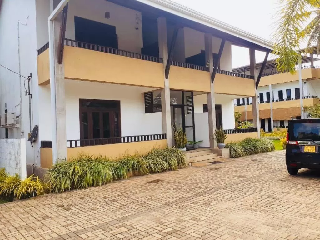 Sunrise Palace Negombo