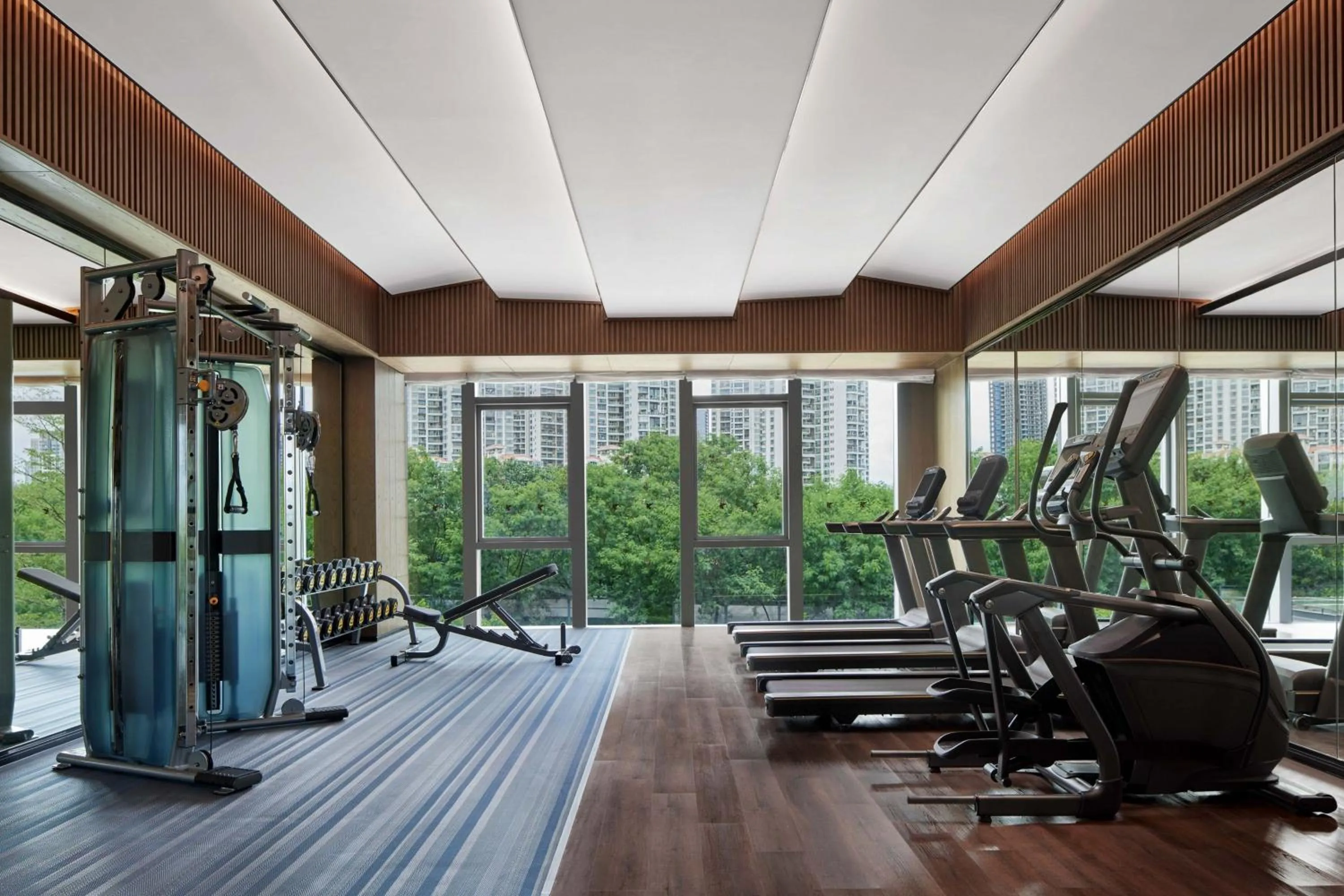 Fitness centre/facilities in JW Marriott Hotel Shenzhen Bao'an International Airport