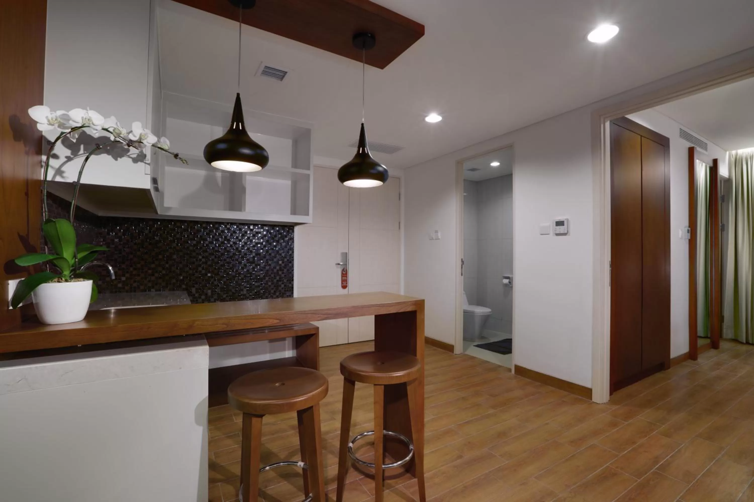 Dining area in The Alana Hotel and Conference Sentul City by ASTON