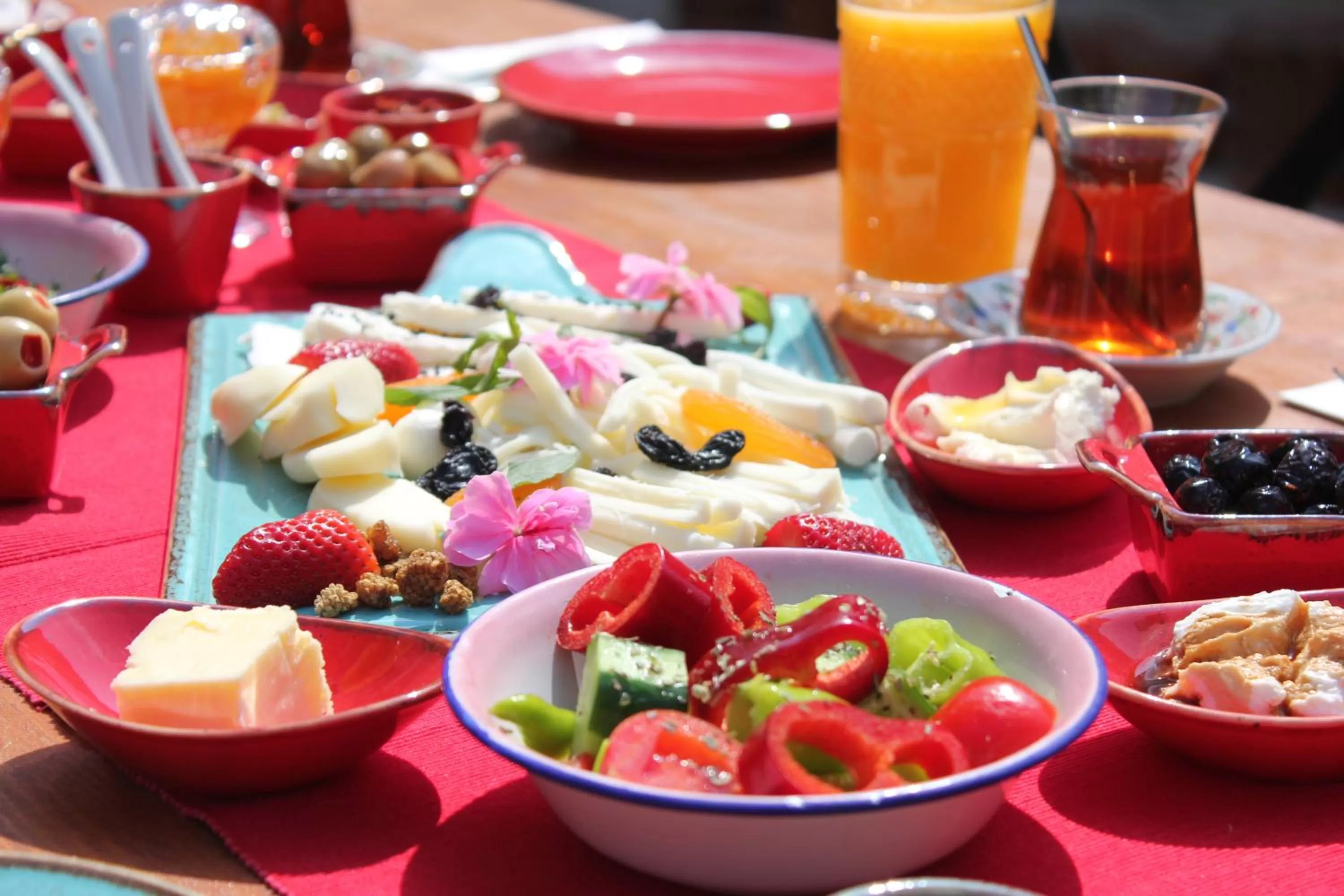 Food and drinks in Morisi Konak Butik Otel