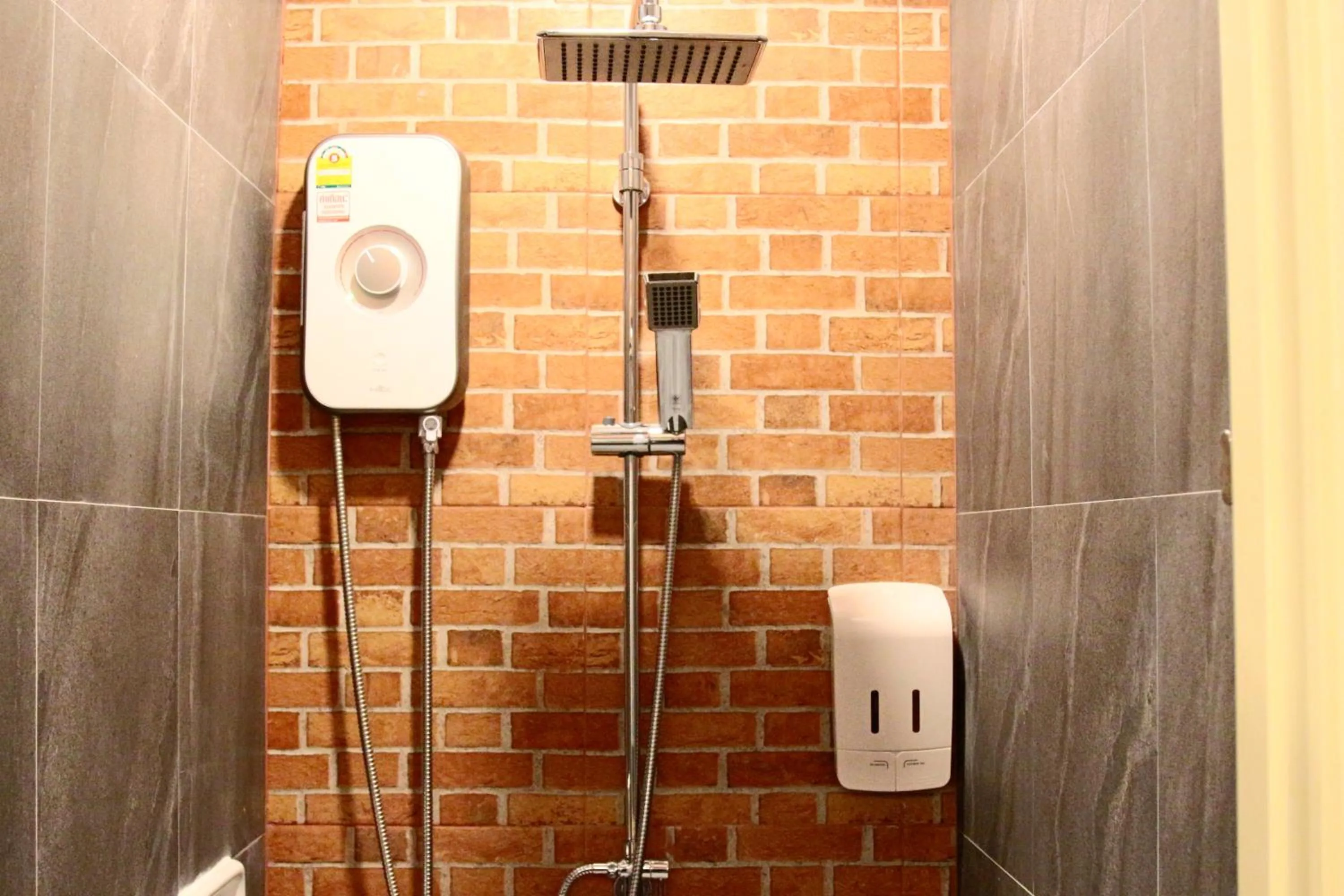 Shower in Good Nice Hotel