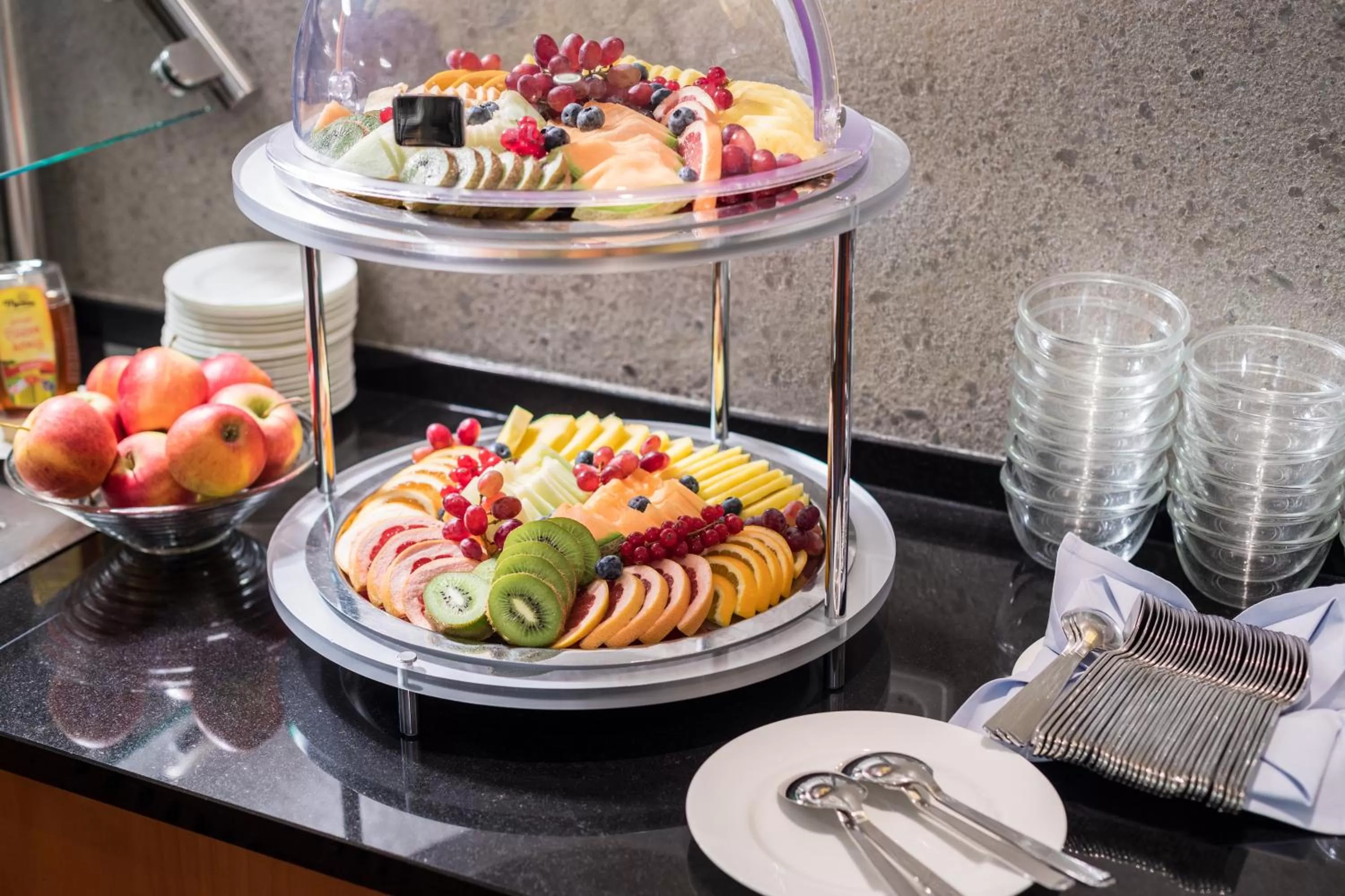 Buffet breakfast in Hotel Vis à vis