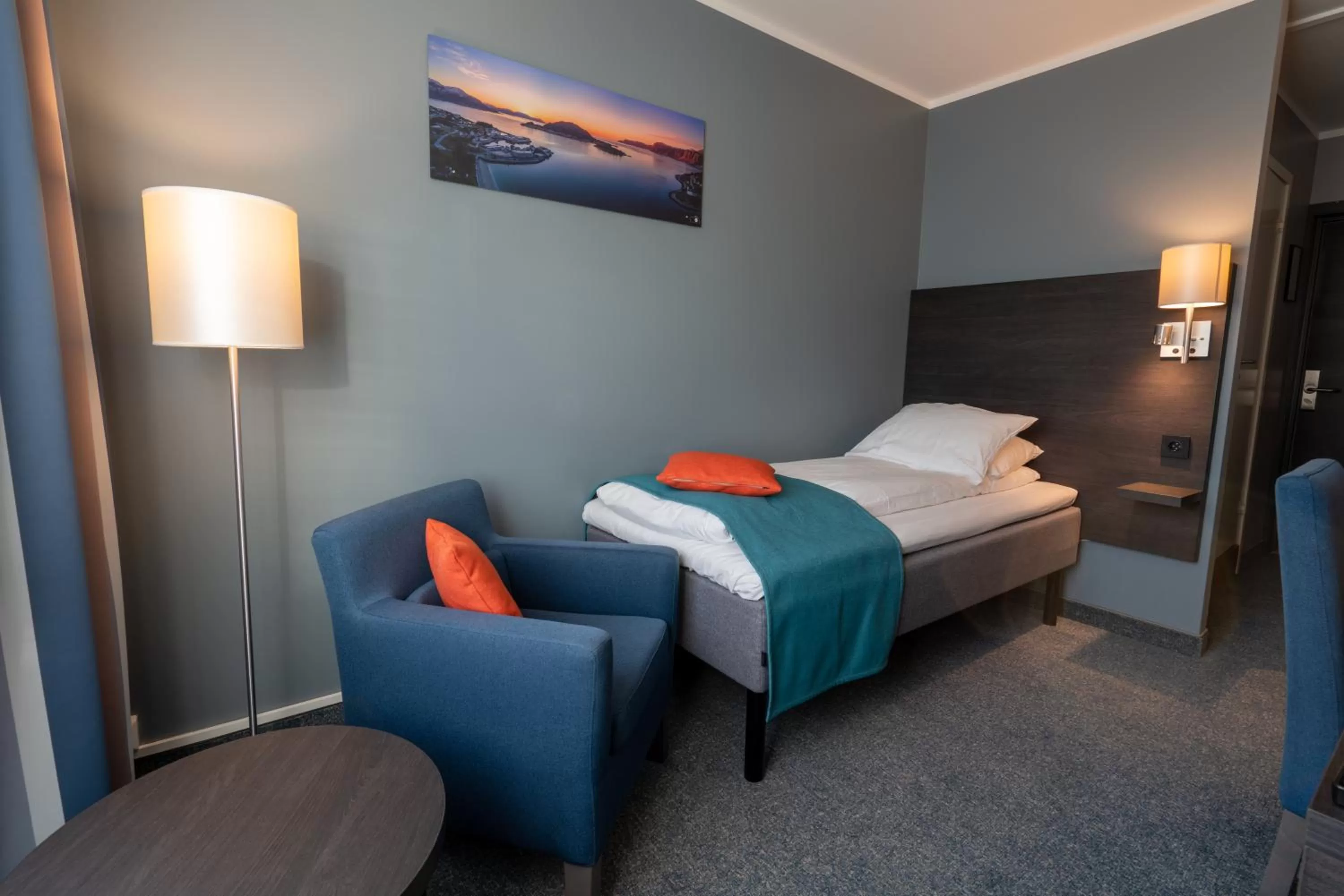 Bed in Thon Hotel Måløy