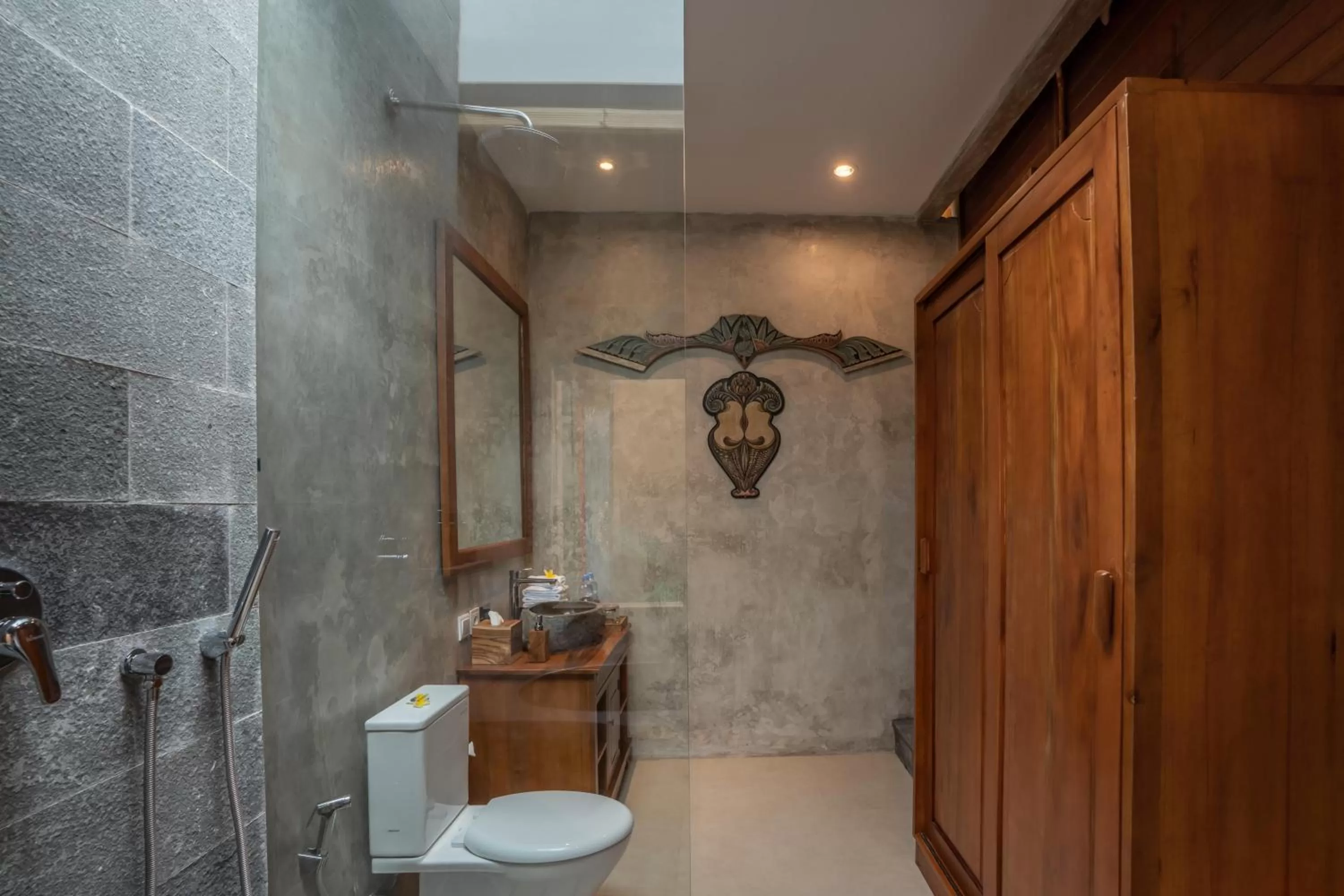 Toilet in The Compass Rose Ubud