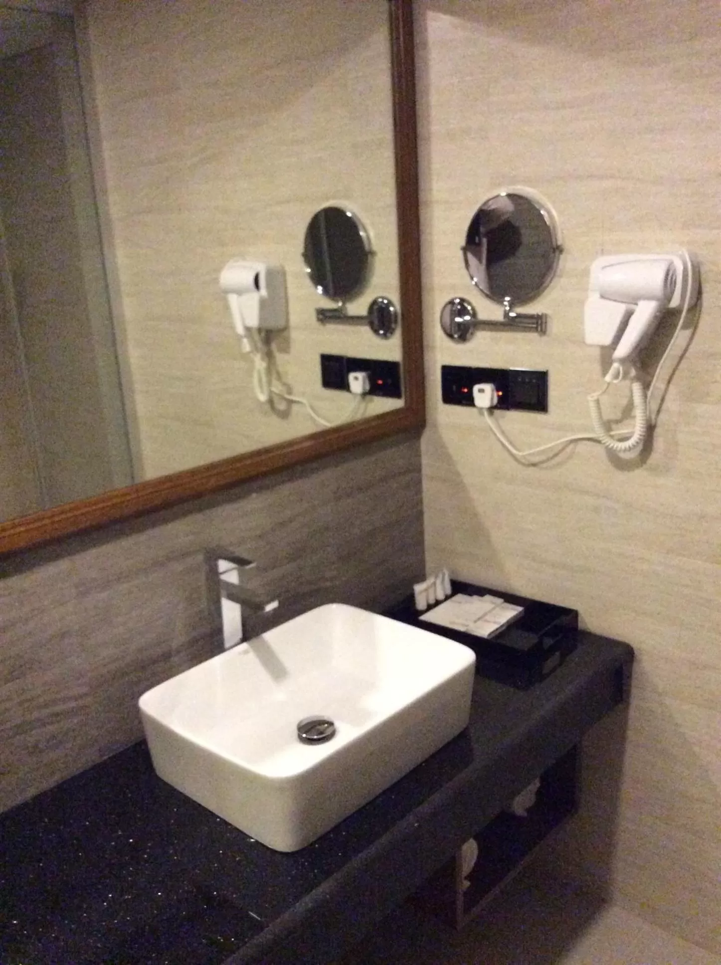 Bathroom in Marino Royal Hotel