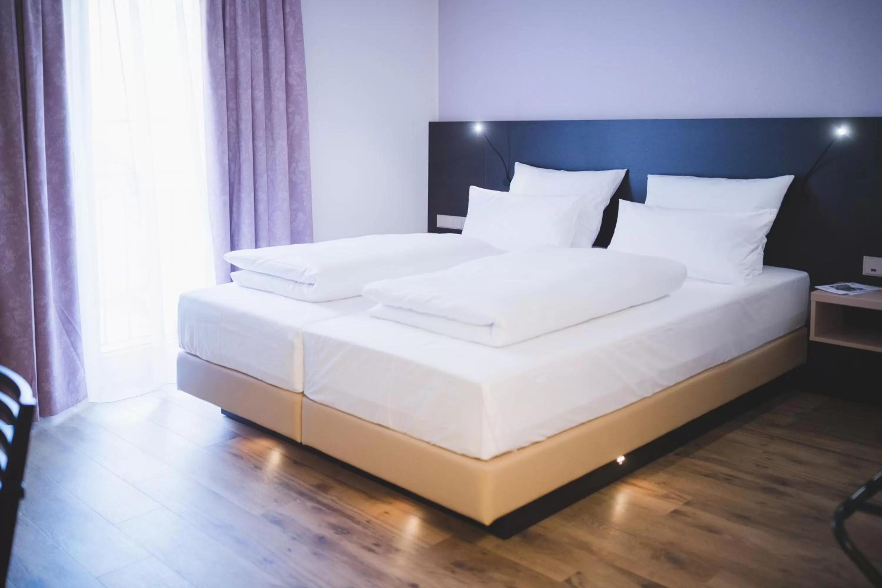 Photo of the whole room, Bed in Hotel U7