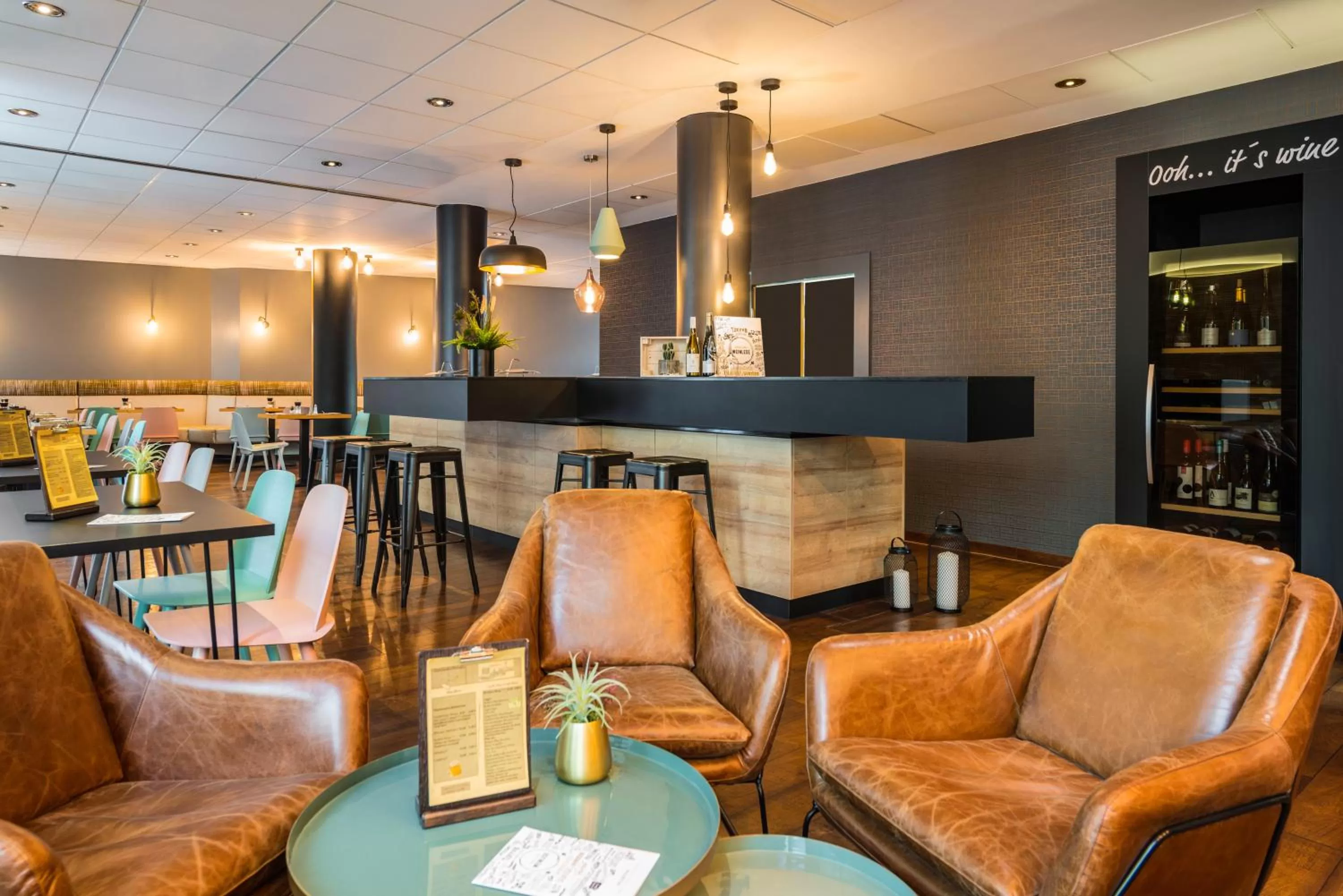 Lounge or bar in Mercure Hotel Berlin Zentrum Superior