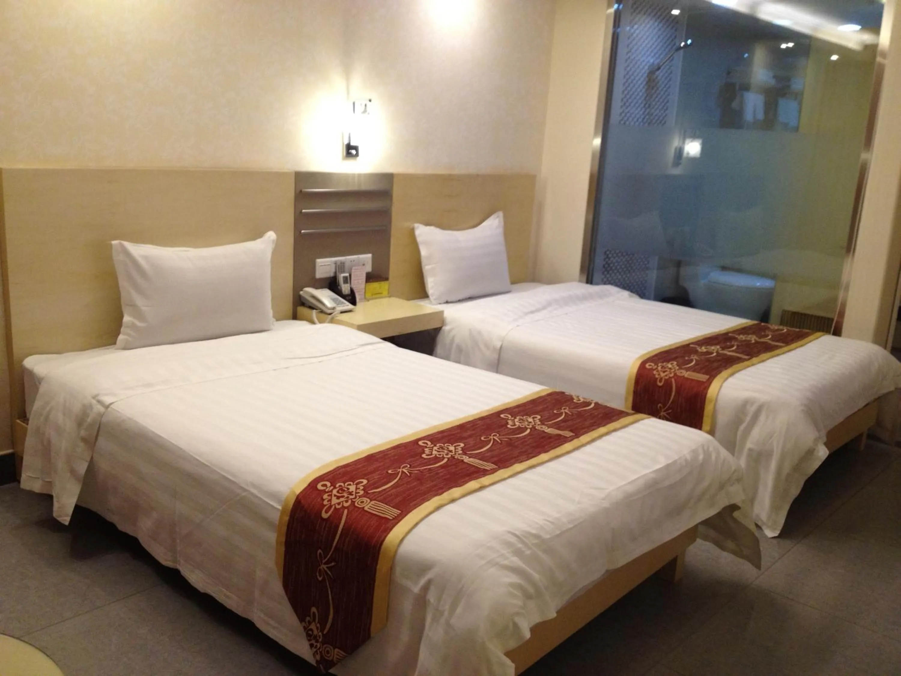 Bedroom, Bed in Guang Dong Hotel