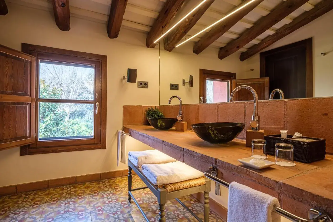 Suite in Hotel Mas La Boella Suite in Hotel Mas La Boella