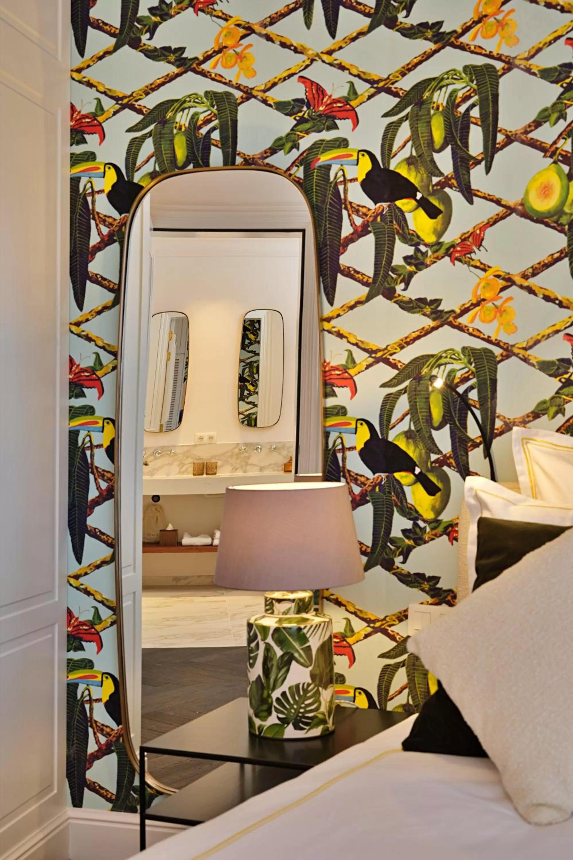 Bed in De Lindenhoeve Boutique Hotel