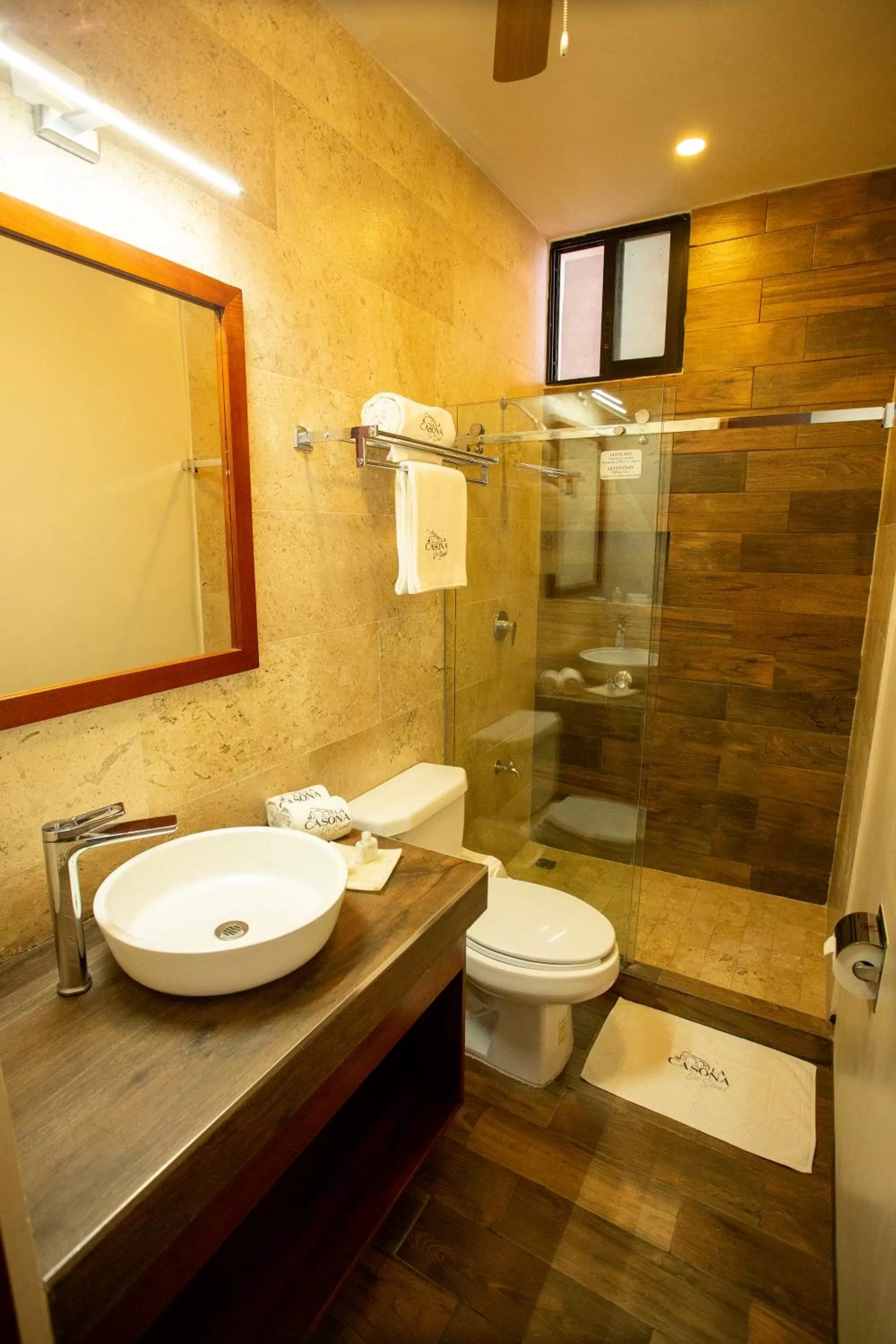 Toilet, Bathroom in La Casona de Sisal Hotel
