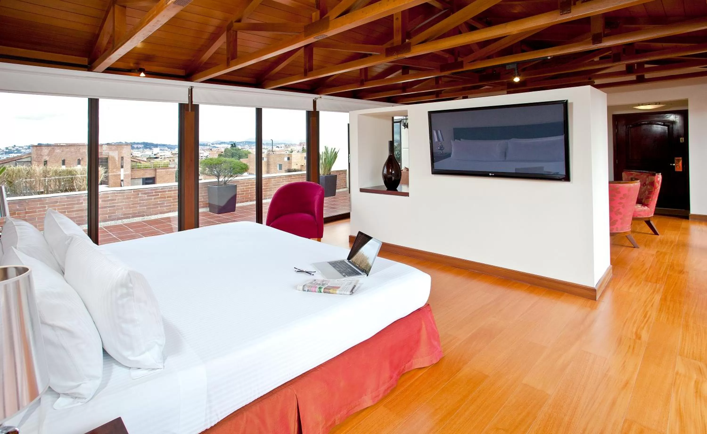 Bed in Santafe Boutique Hotel