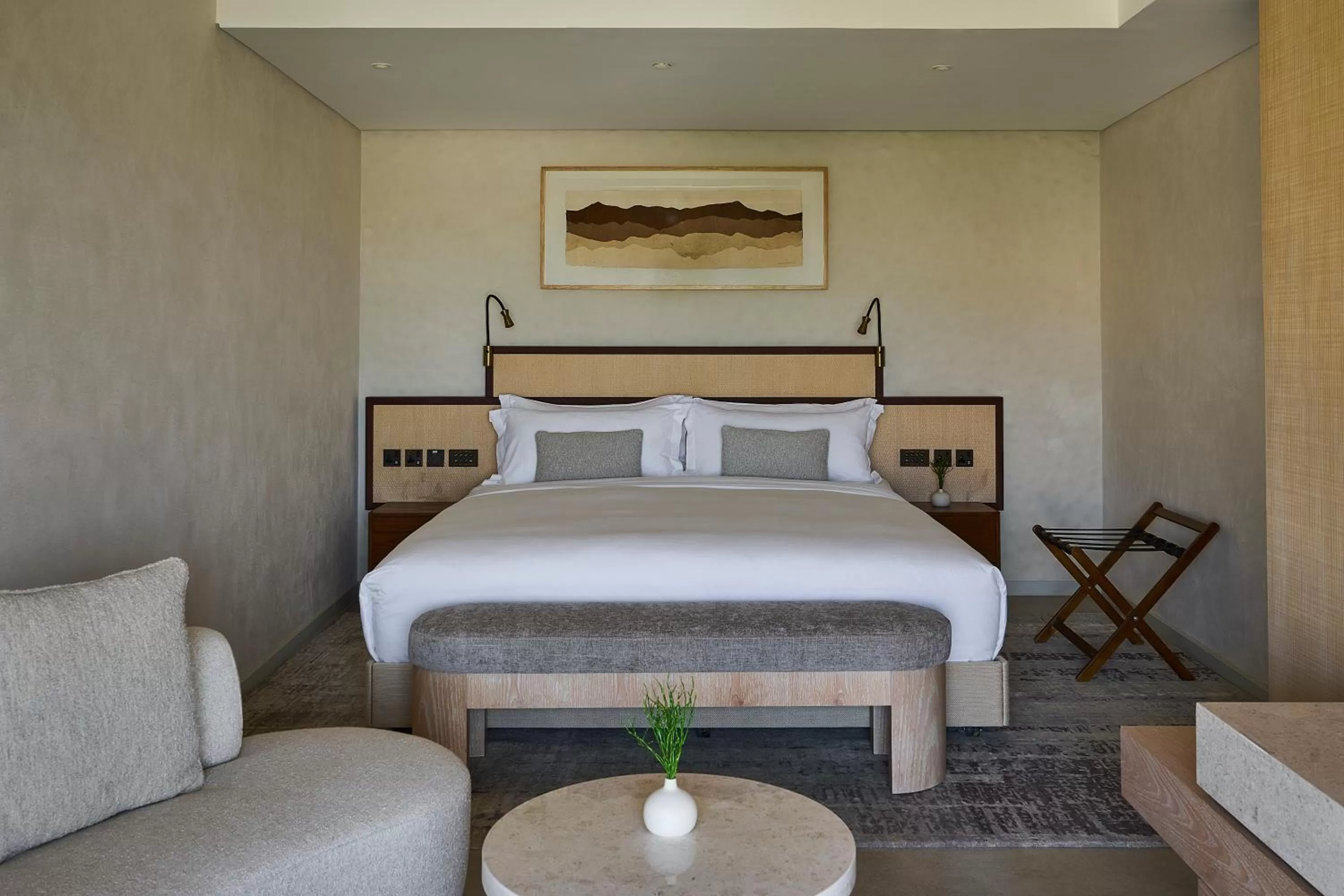 Bedroom, Bed in ERTH Abu Dhabi Hotel