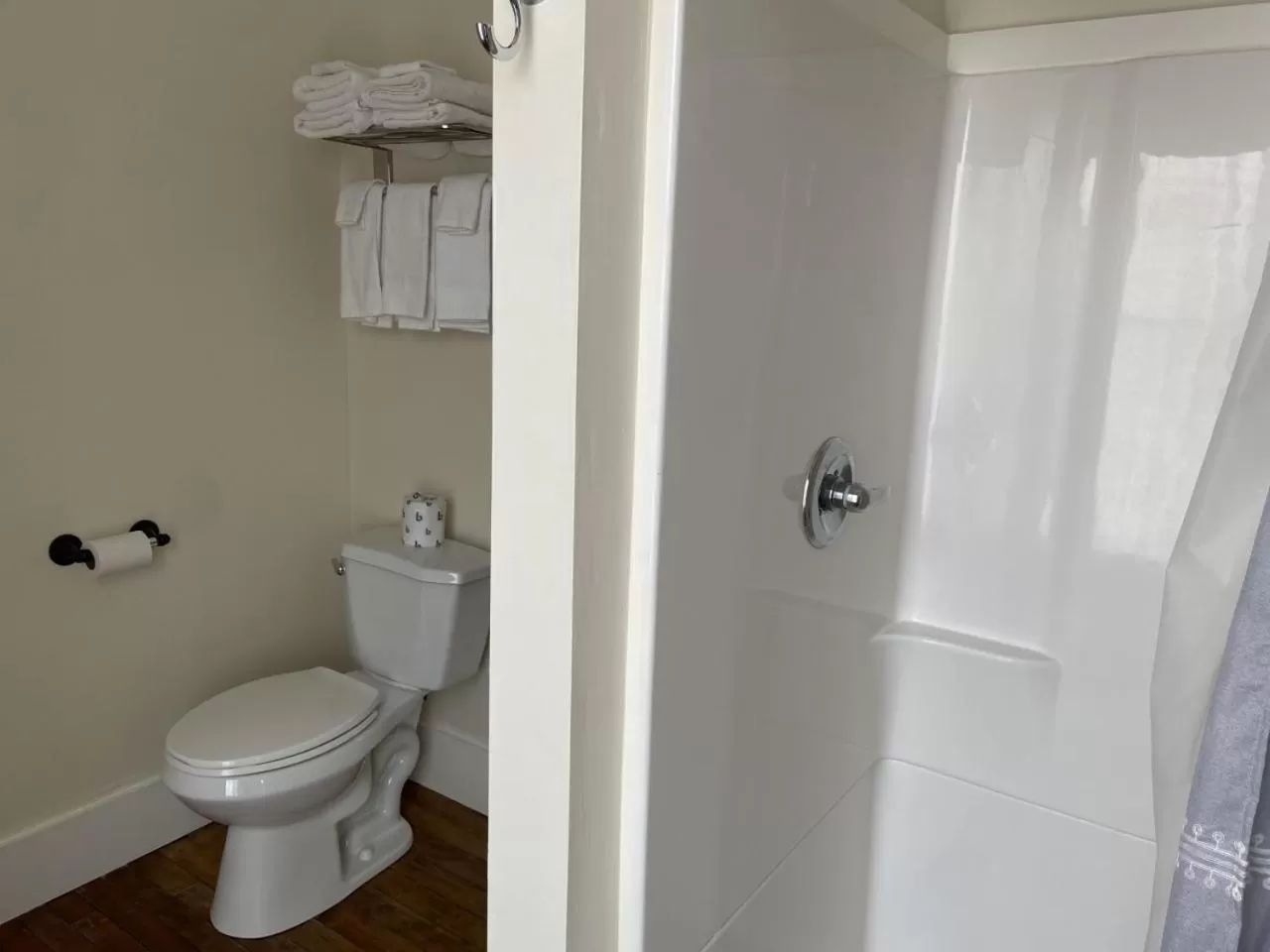 The Whitetail Inn and Suites- Lincoln