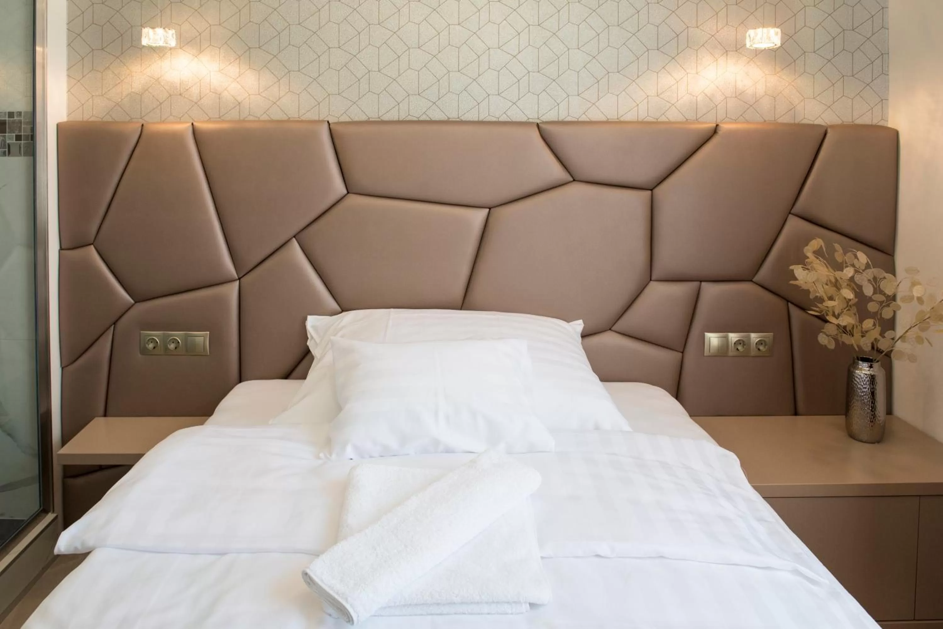 Bed in Z Rooms Boutique