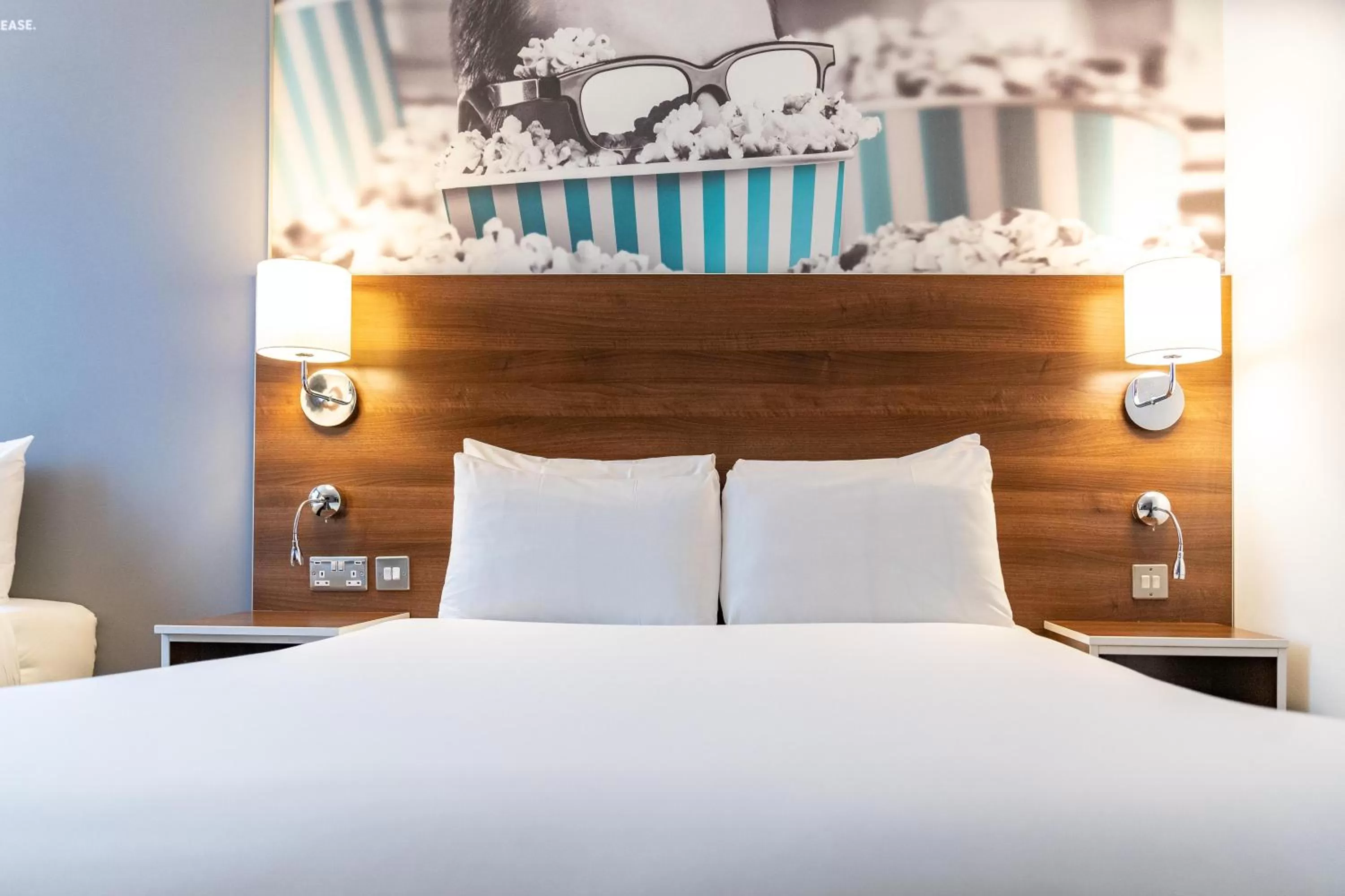 Bed in Heeton Concept Hotel - City Centre Liverpool