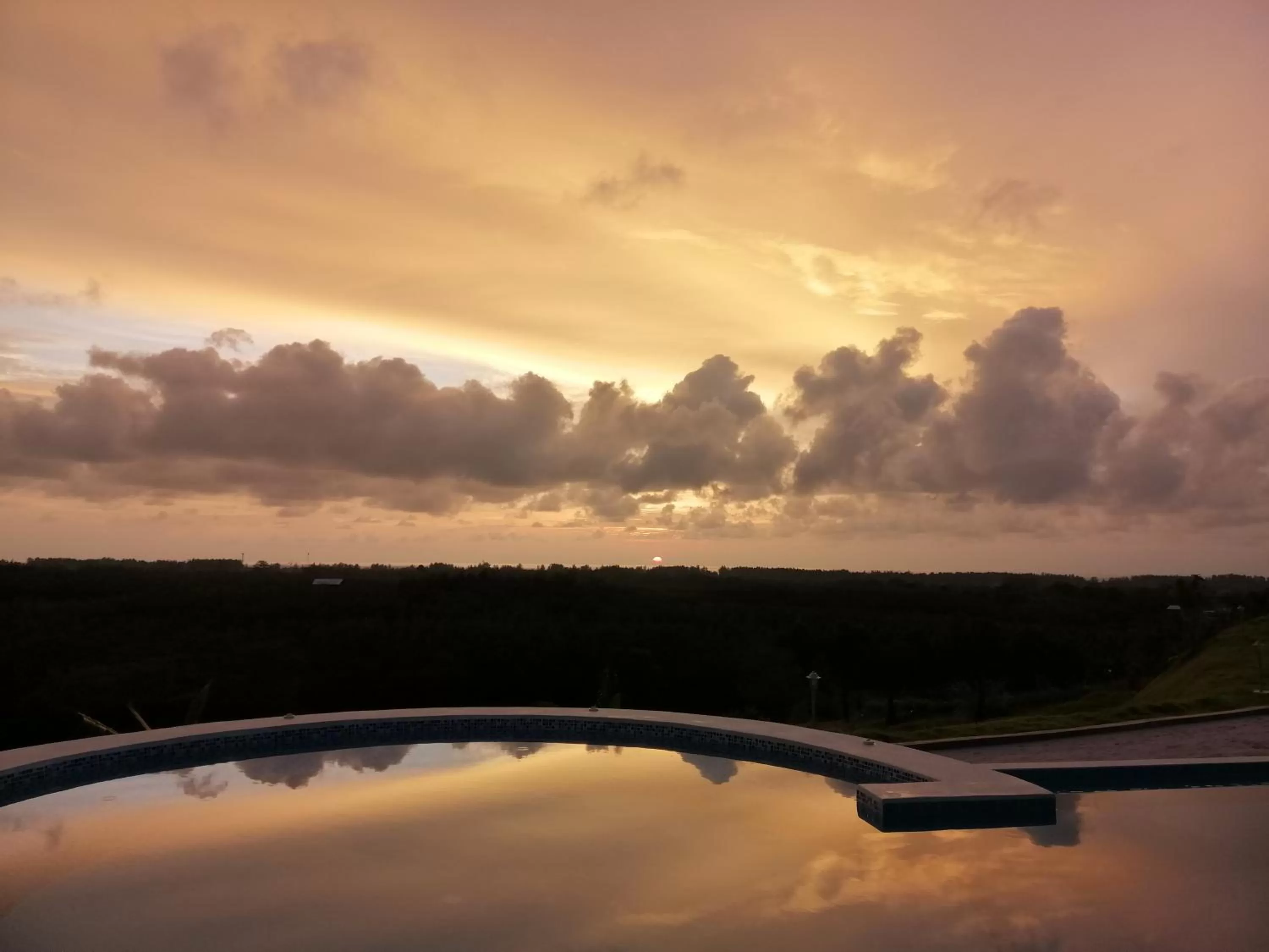 Sunset in Khaolak Blue Sky Villa