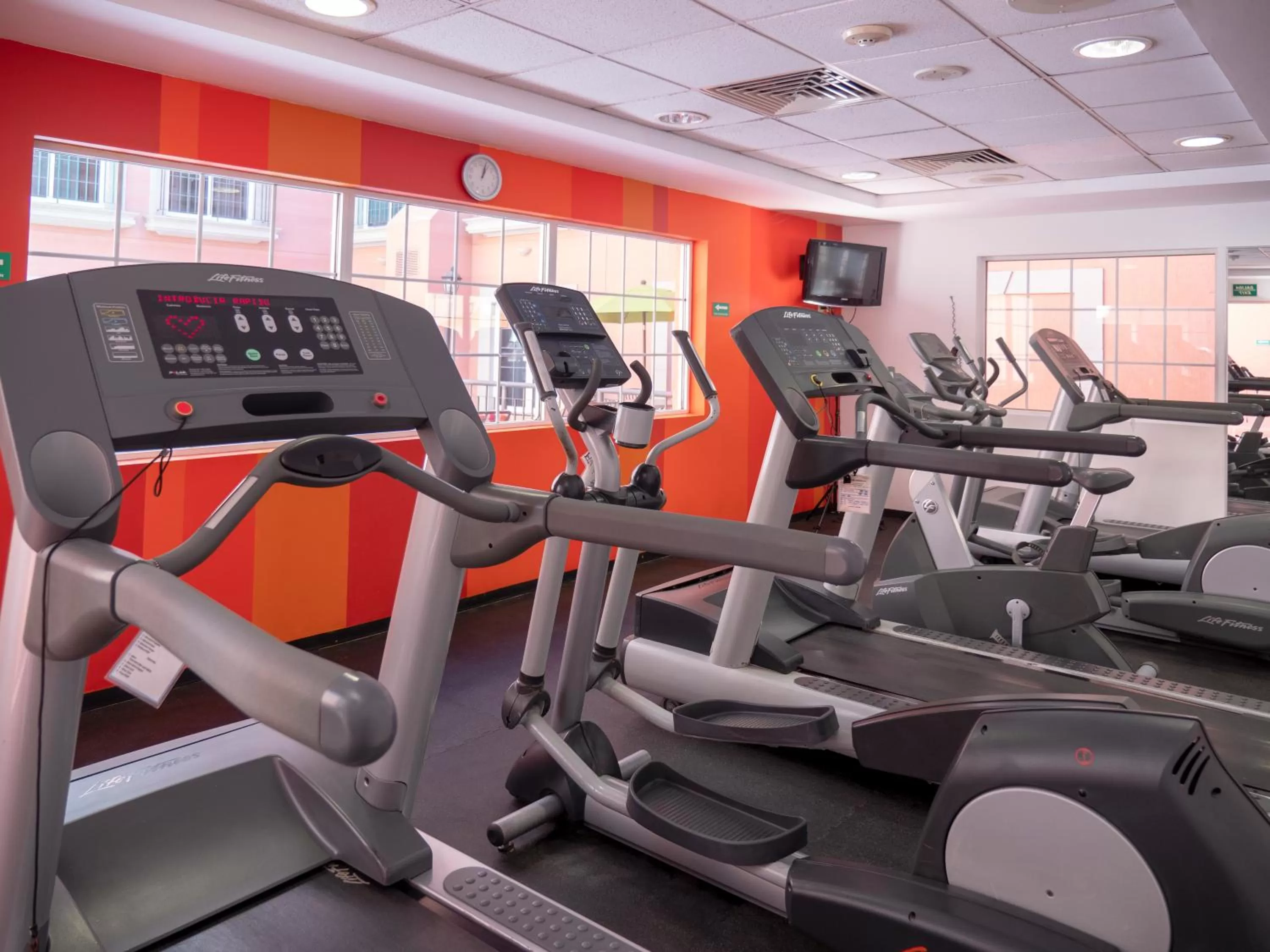 Fitness centre/facilities in Holiday Inn Express Torreon by IHG