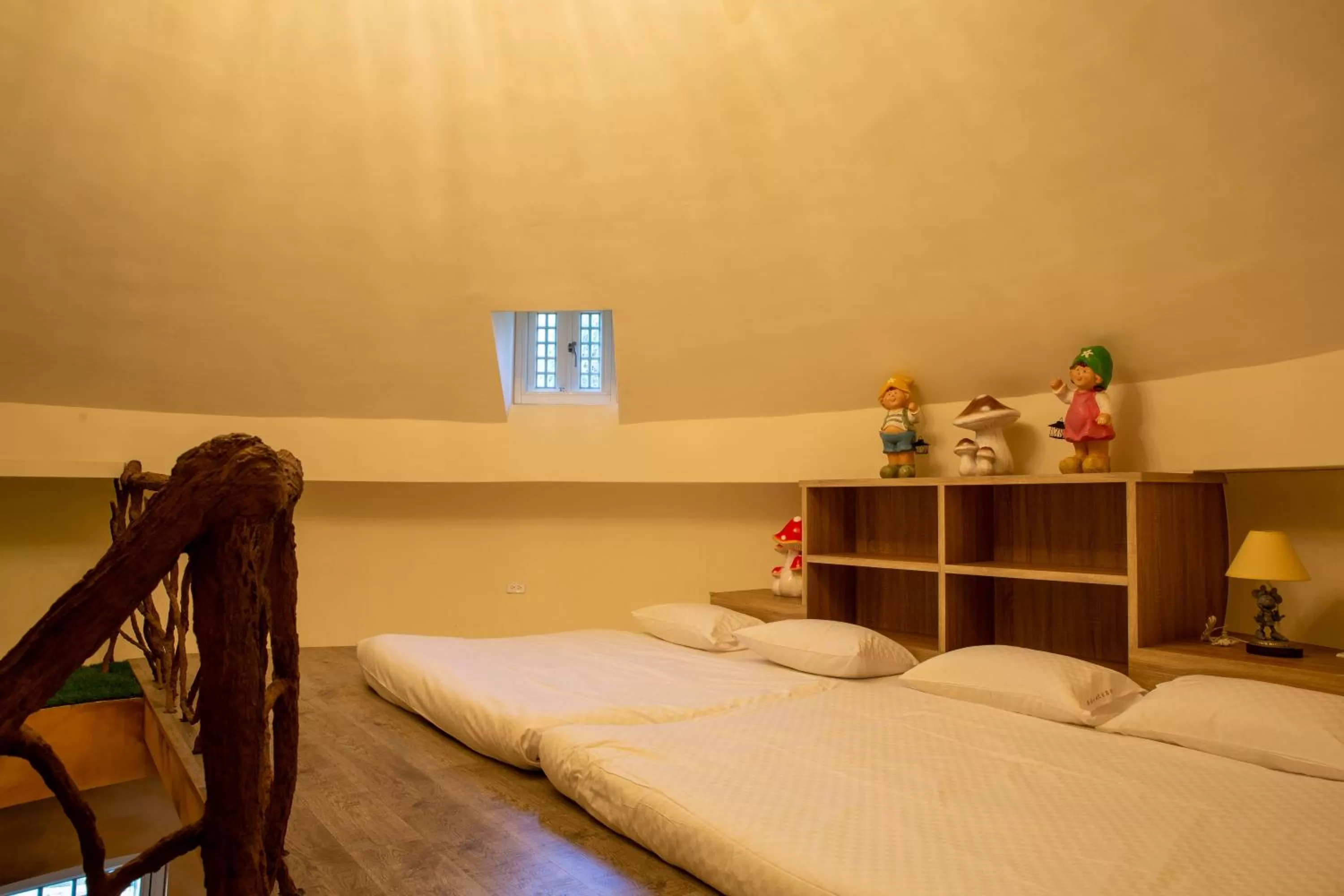 Bed in Mushroom Forest Guesthouse Camping Site