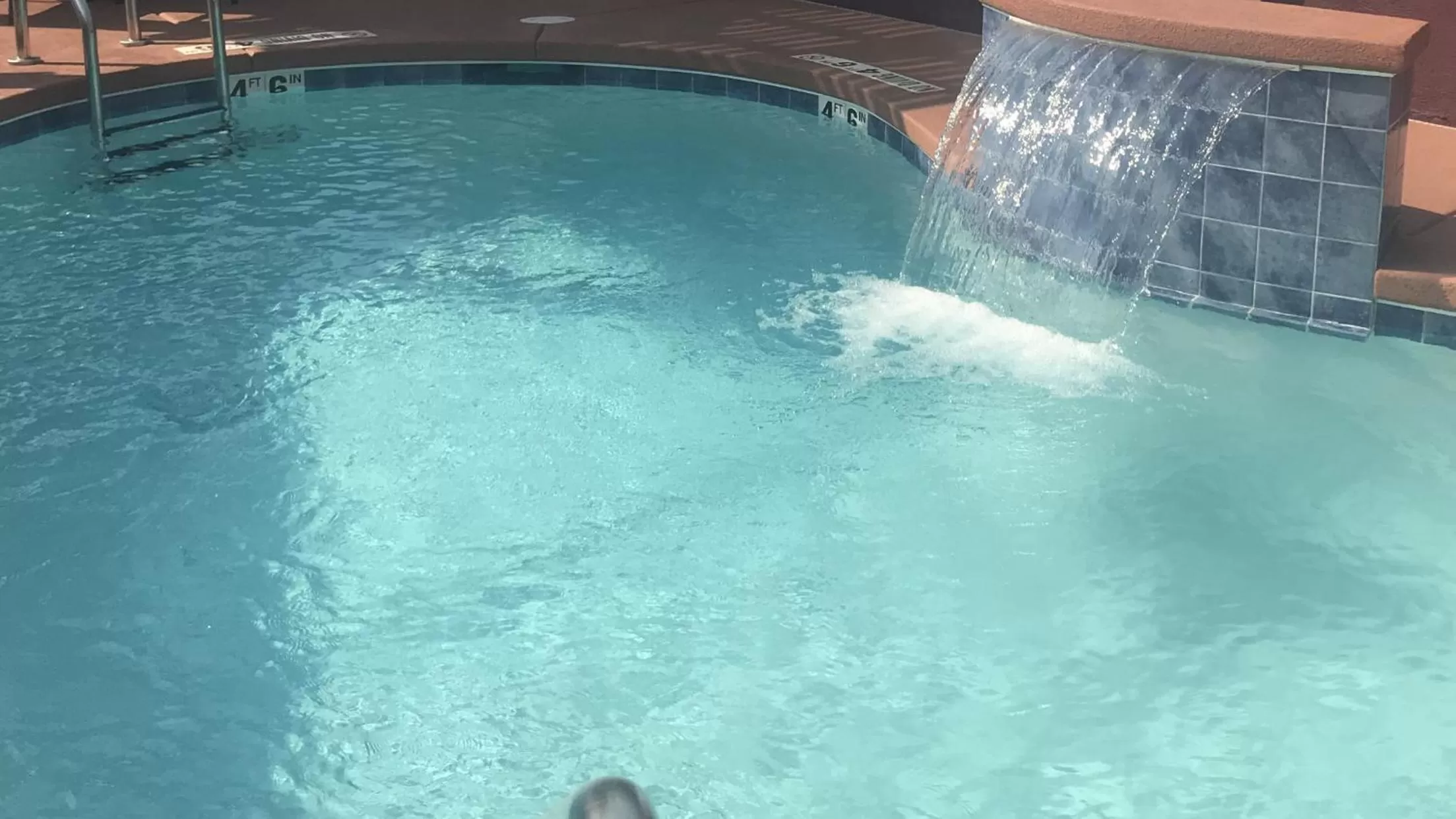 Swimming pool in Skyline Hotel and Casino