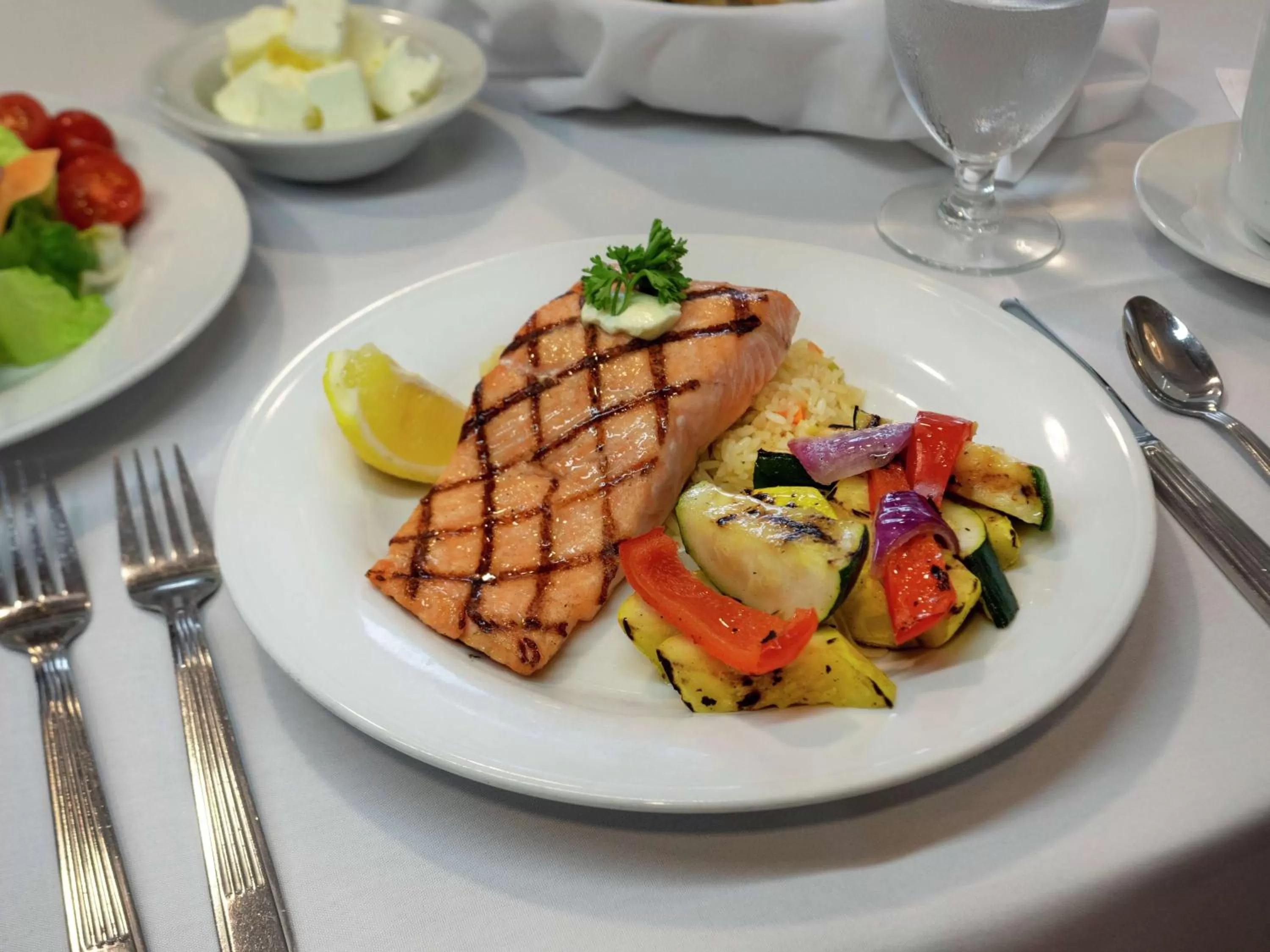 Restaurant/places to eat in The Hilton Garden Inn Buffalo-Downtown