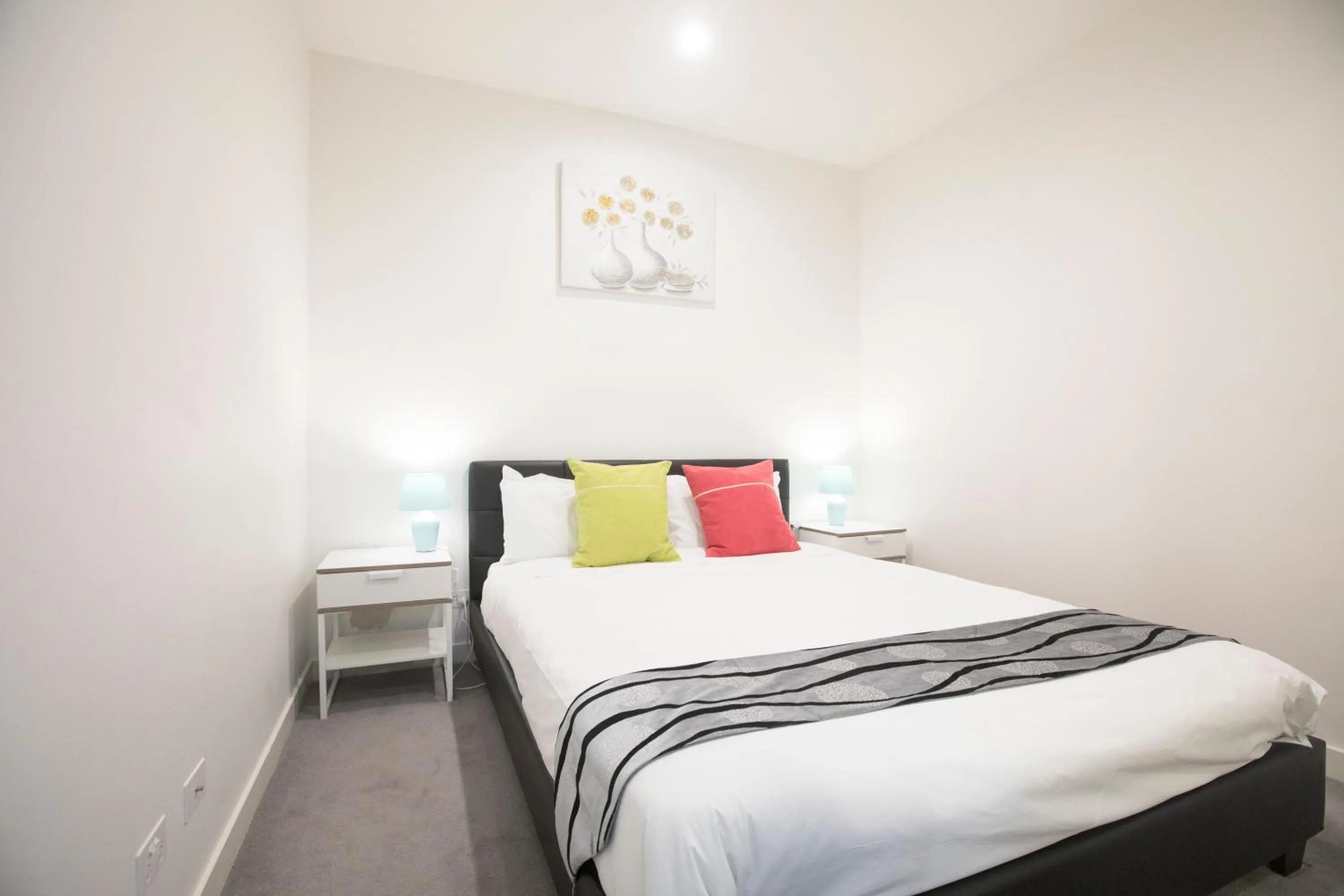 Bedroom, Bed in Platinum City Serviced Apartments