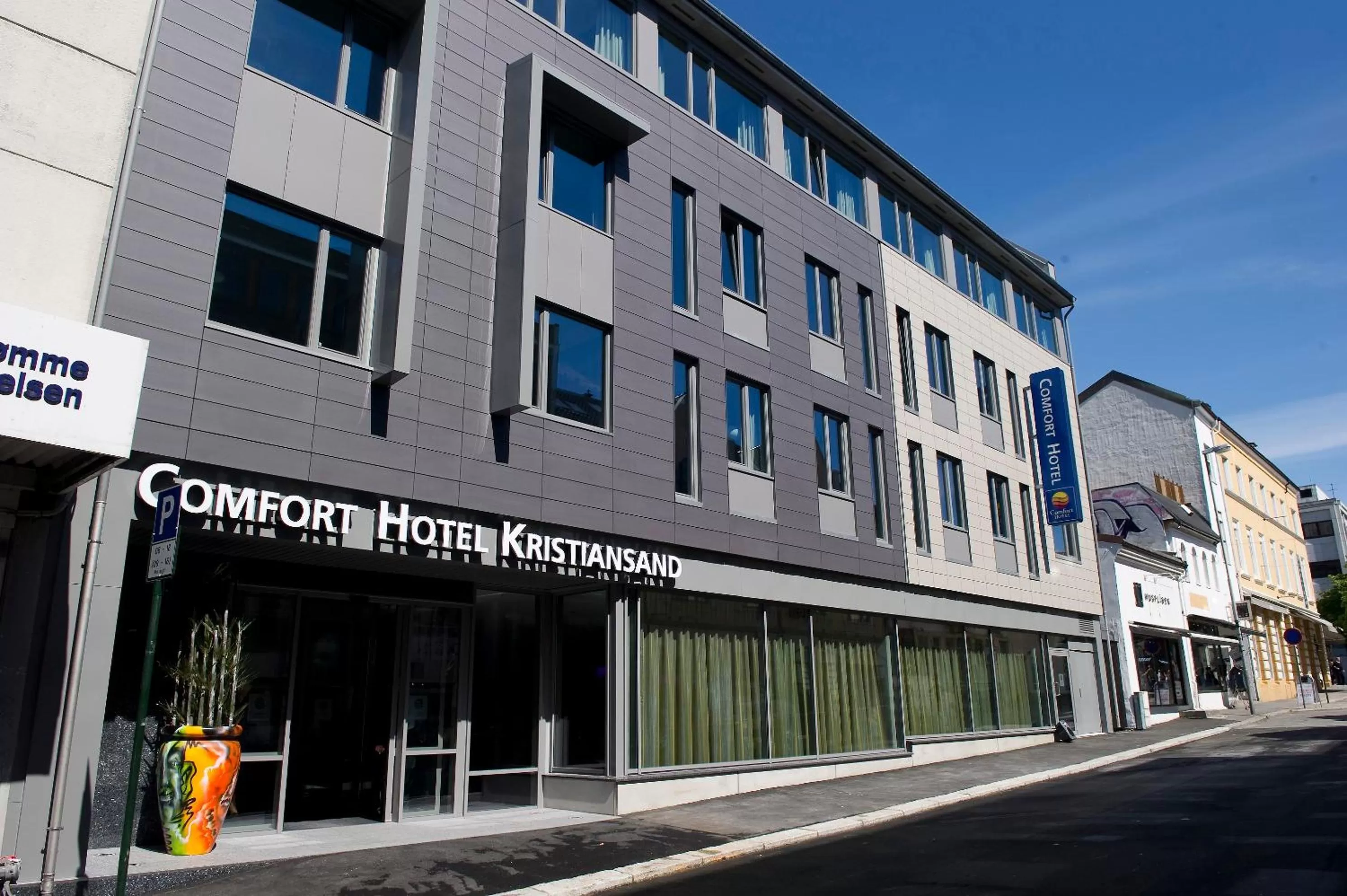 Facade/entrance in Comfort Hotel Kristiansand