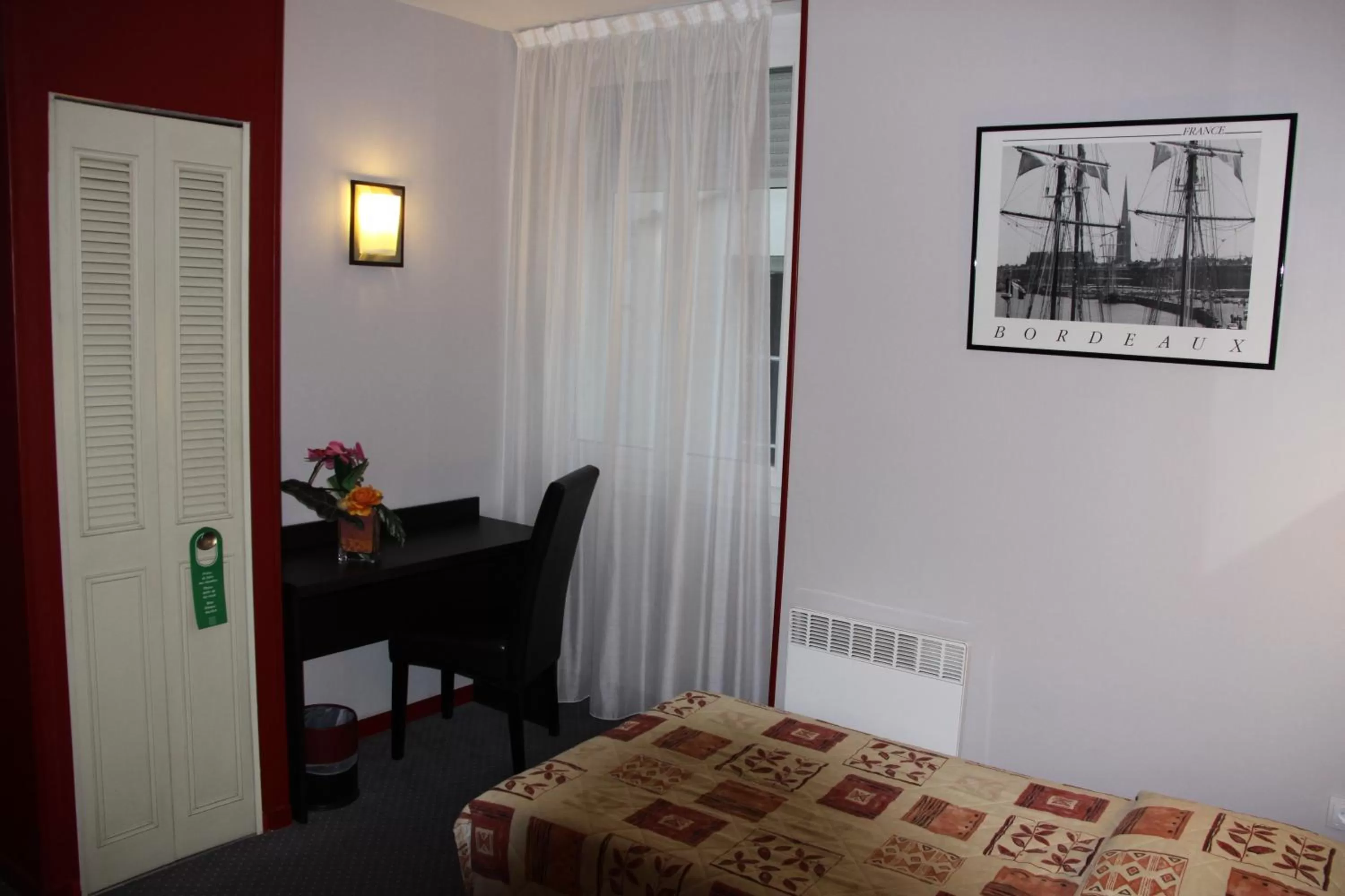 Comfort Twin Room in Hôtel Notre Dame