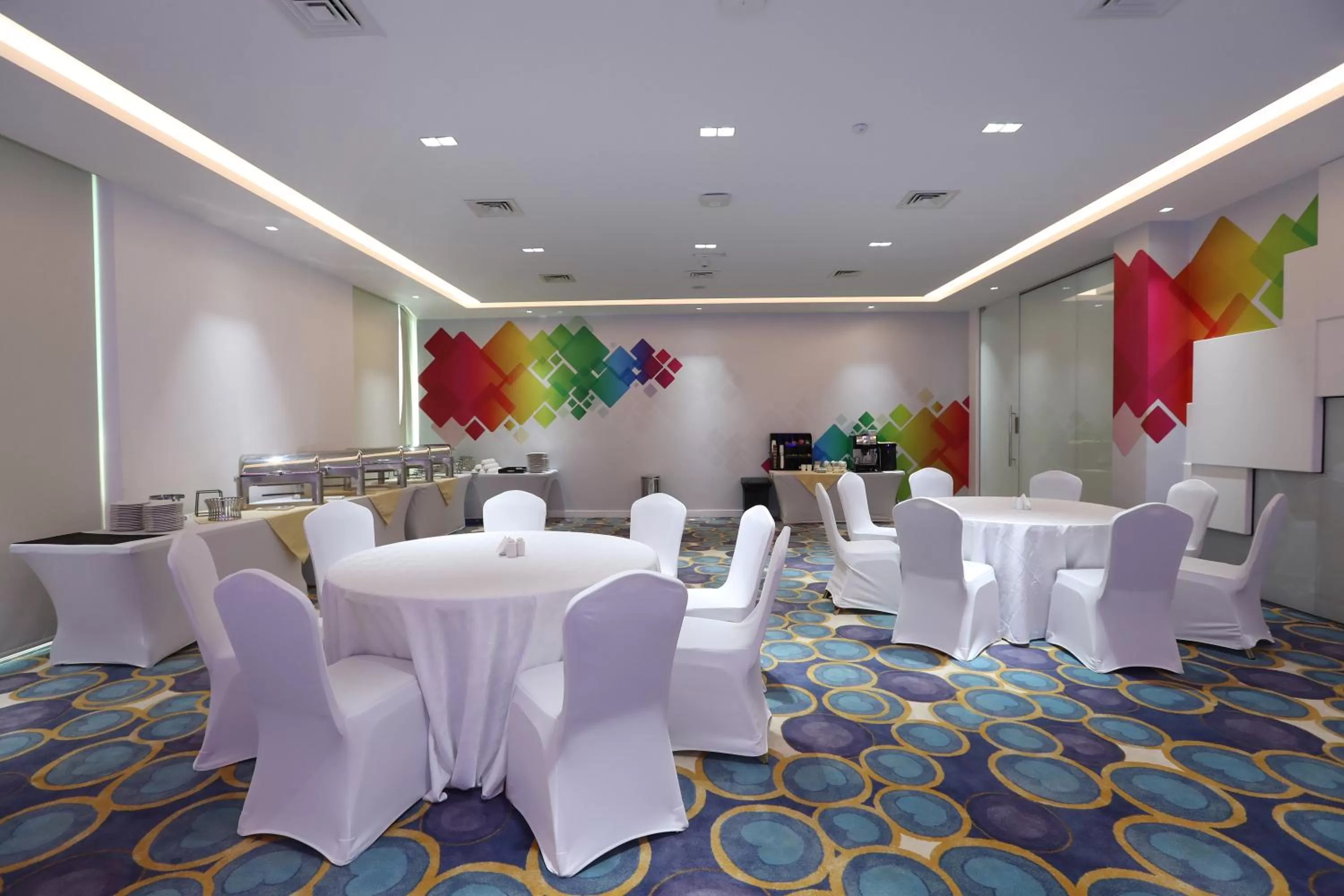 Banquet/Function facilities in eStay Hotel