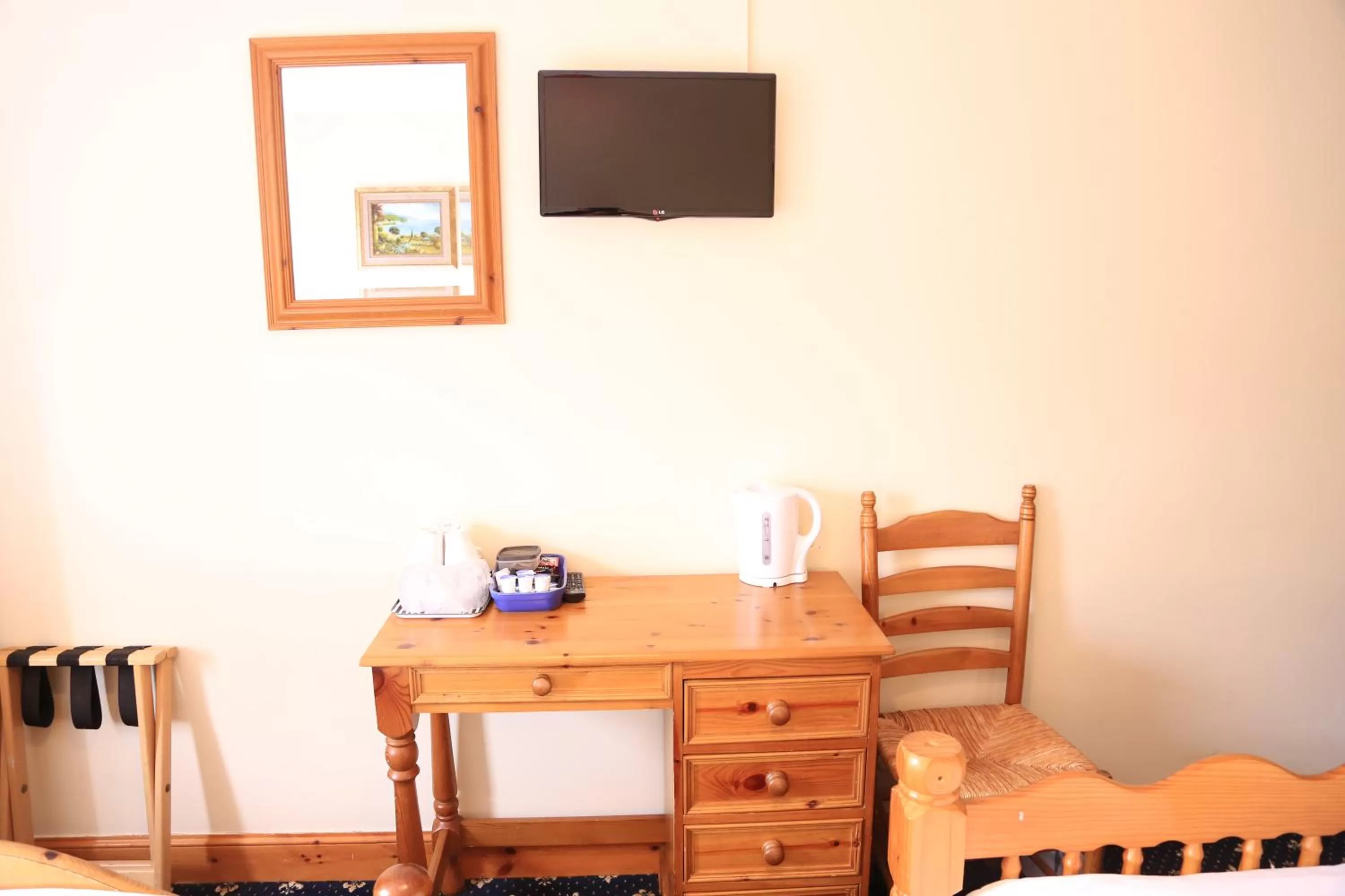 Decorative detail in Twin Lions Hotel