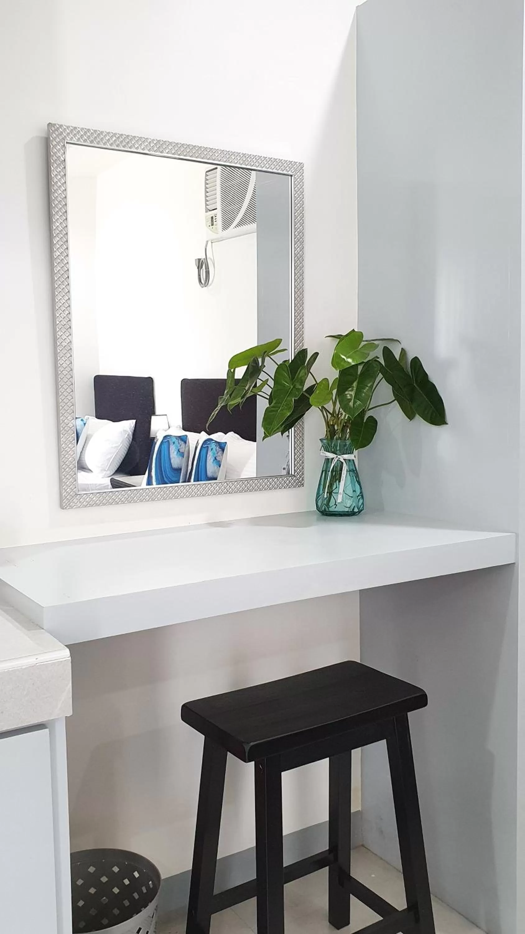 Seating area in Sapphire Boutique Resort