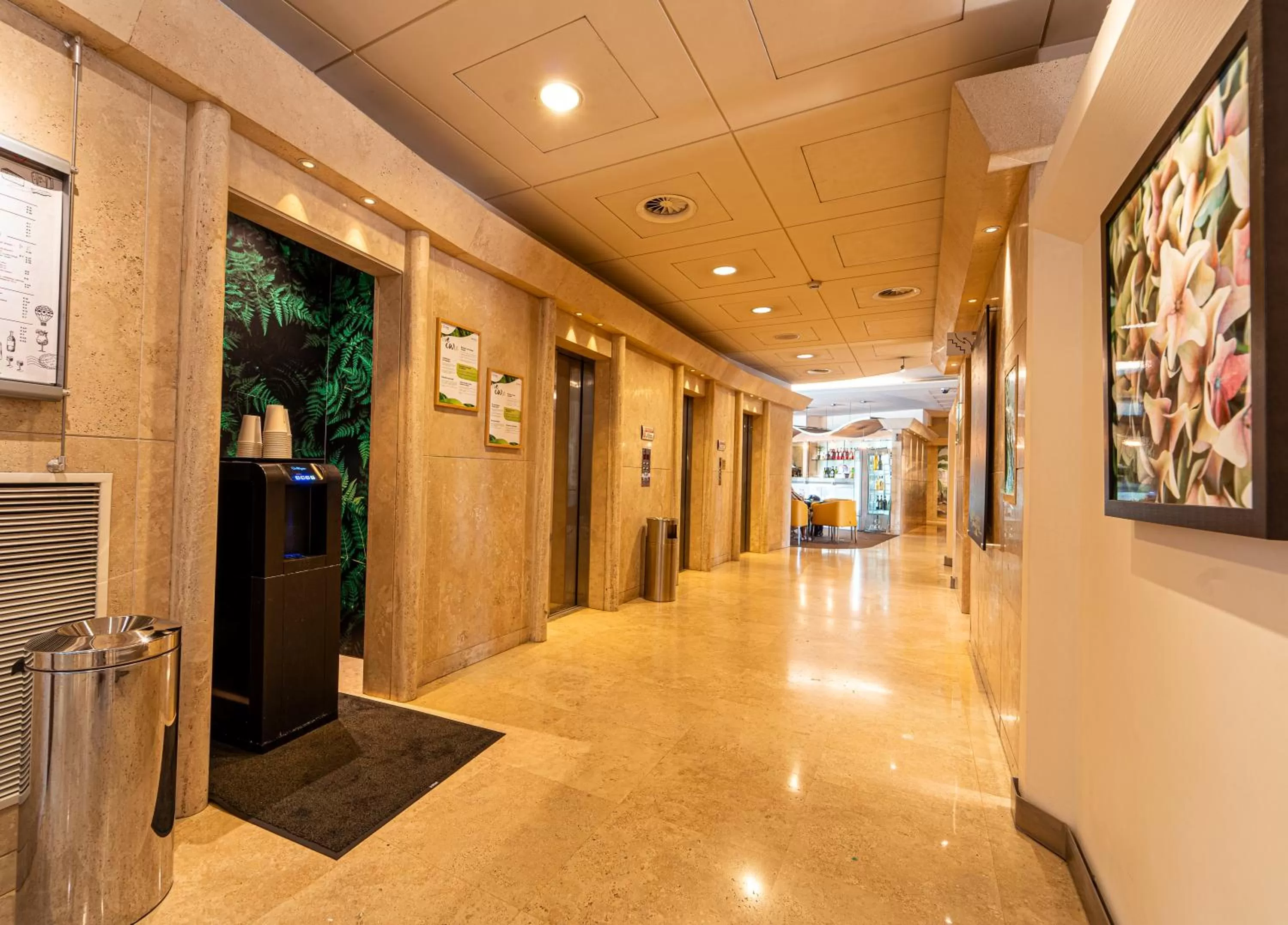 Lobby or reception in Novotel Roma Est