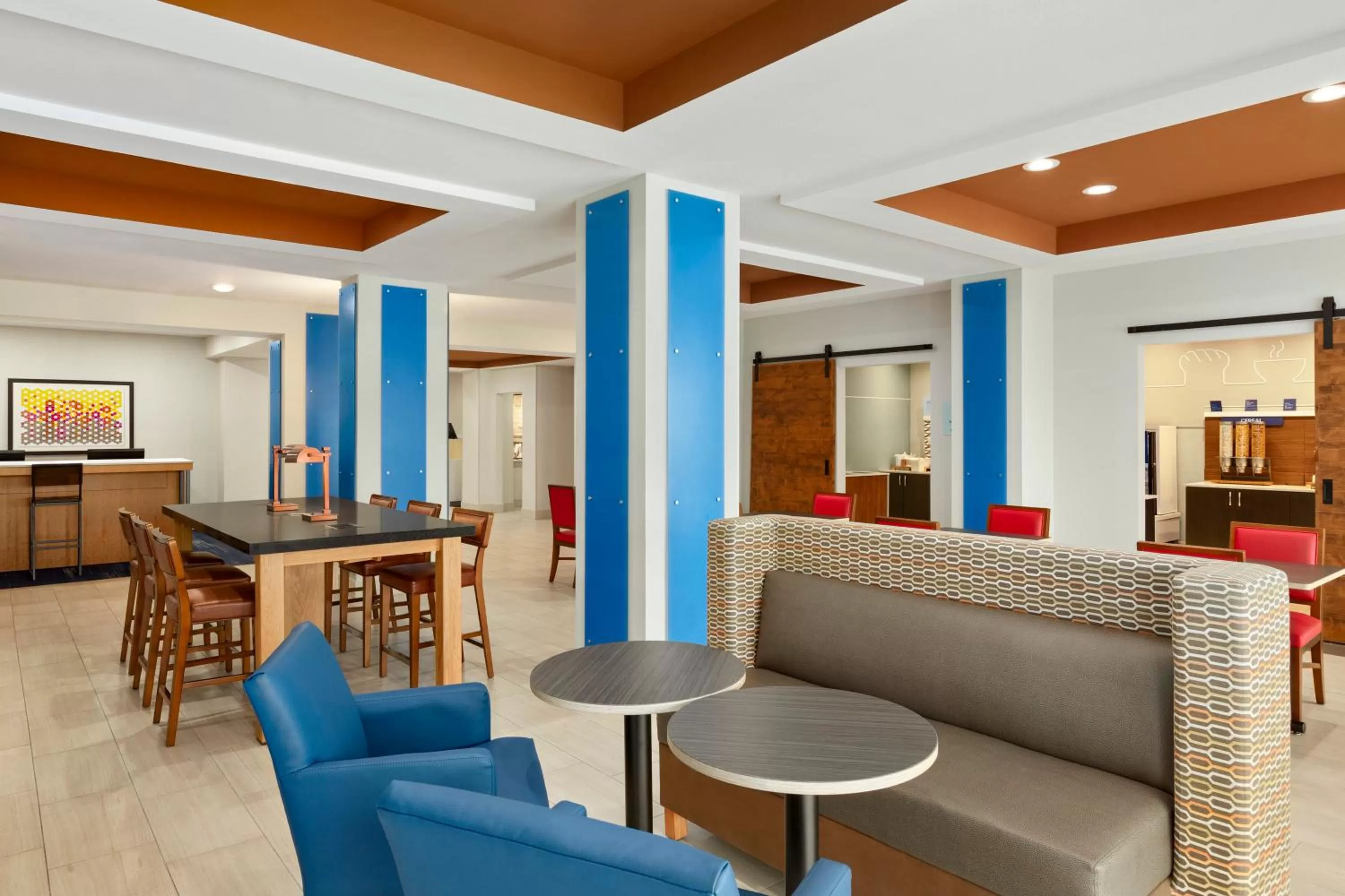 Breakfast in Holiday Inn Express Hotel & Suites Fort Myers East - The Forum by IHG