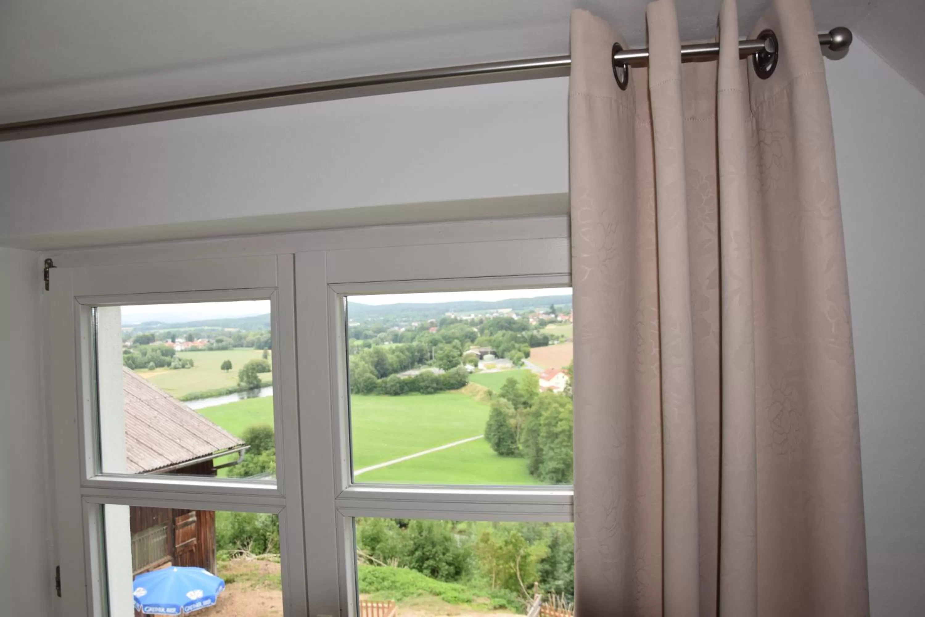 Garden view in Wallfahrts-Gaststätte Heilbrünnl