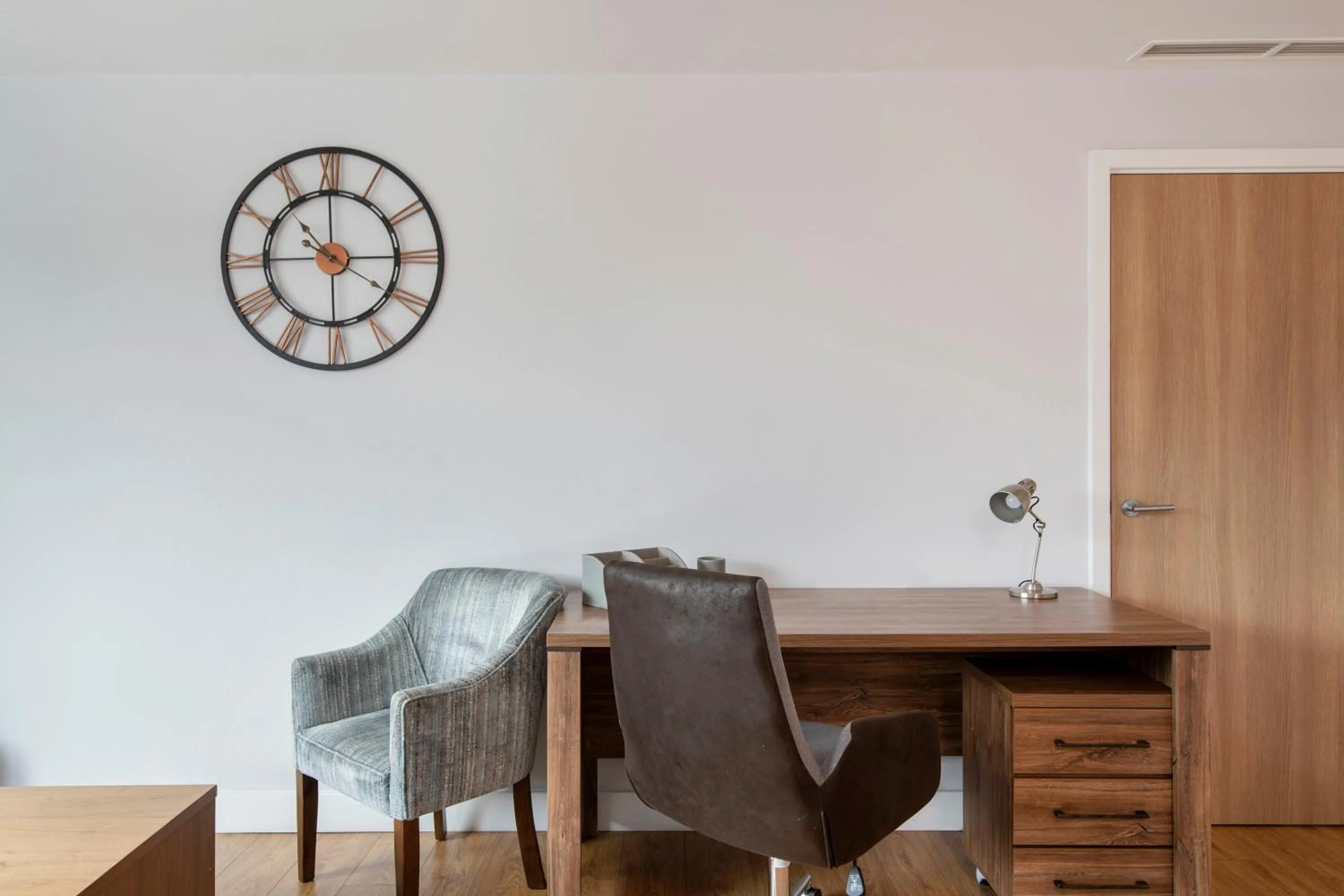 Business facilities in HQ Aparthotel Farnborough