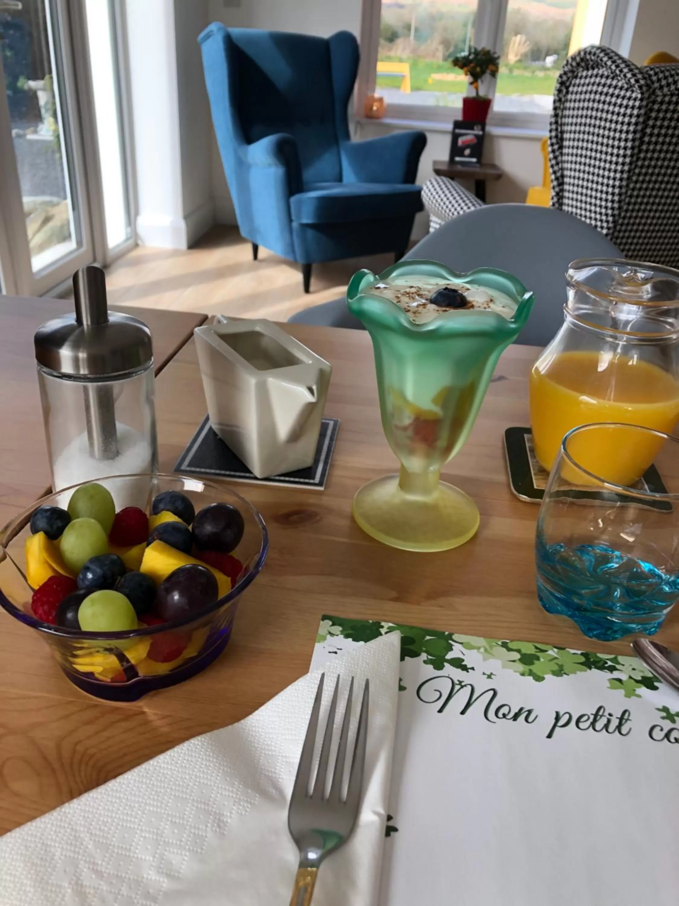 Restaurant/places to eat in 5-star B&B and Historical Cottage "Mon Petit Cottage"