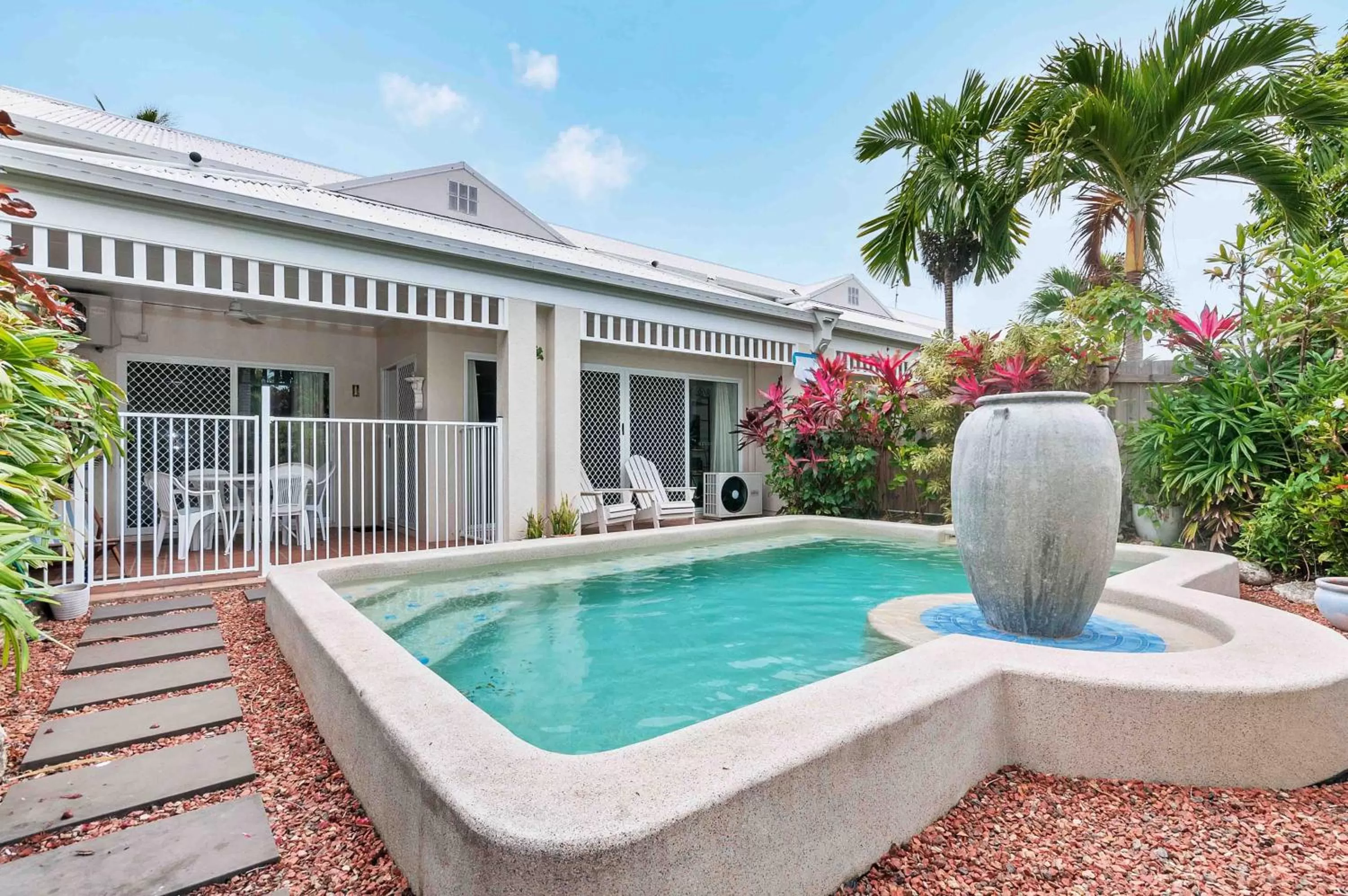 One-Bedroom Villa with Private Pool in The Villas Palm Cove